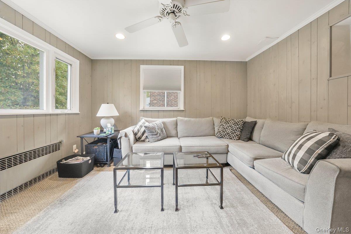 Single Family Huntington  Westchester County, NY 10704, MLS-932294-22