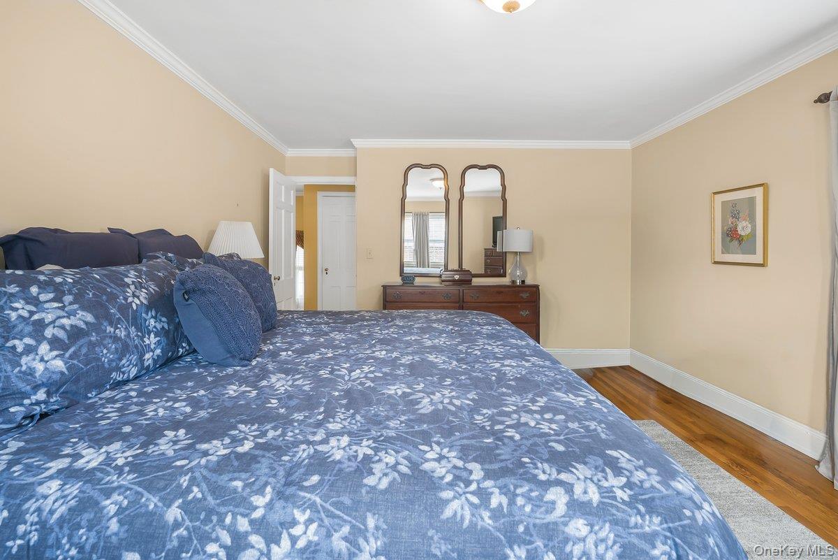 Single Family Huntington  Westchester County, NY 10704, MLS-932294-27