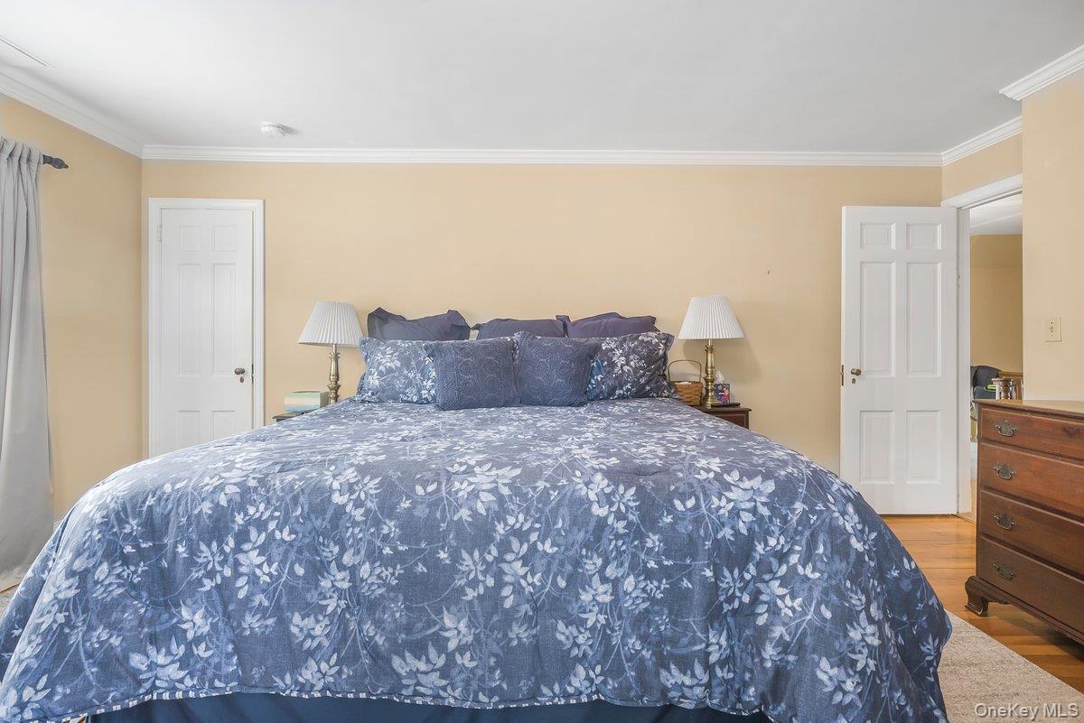 Single Family Huntington  Westchester County, NY 10704, MLS-932294-28