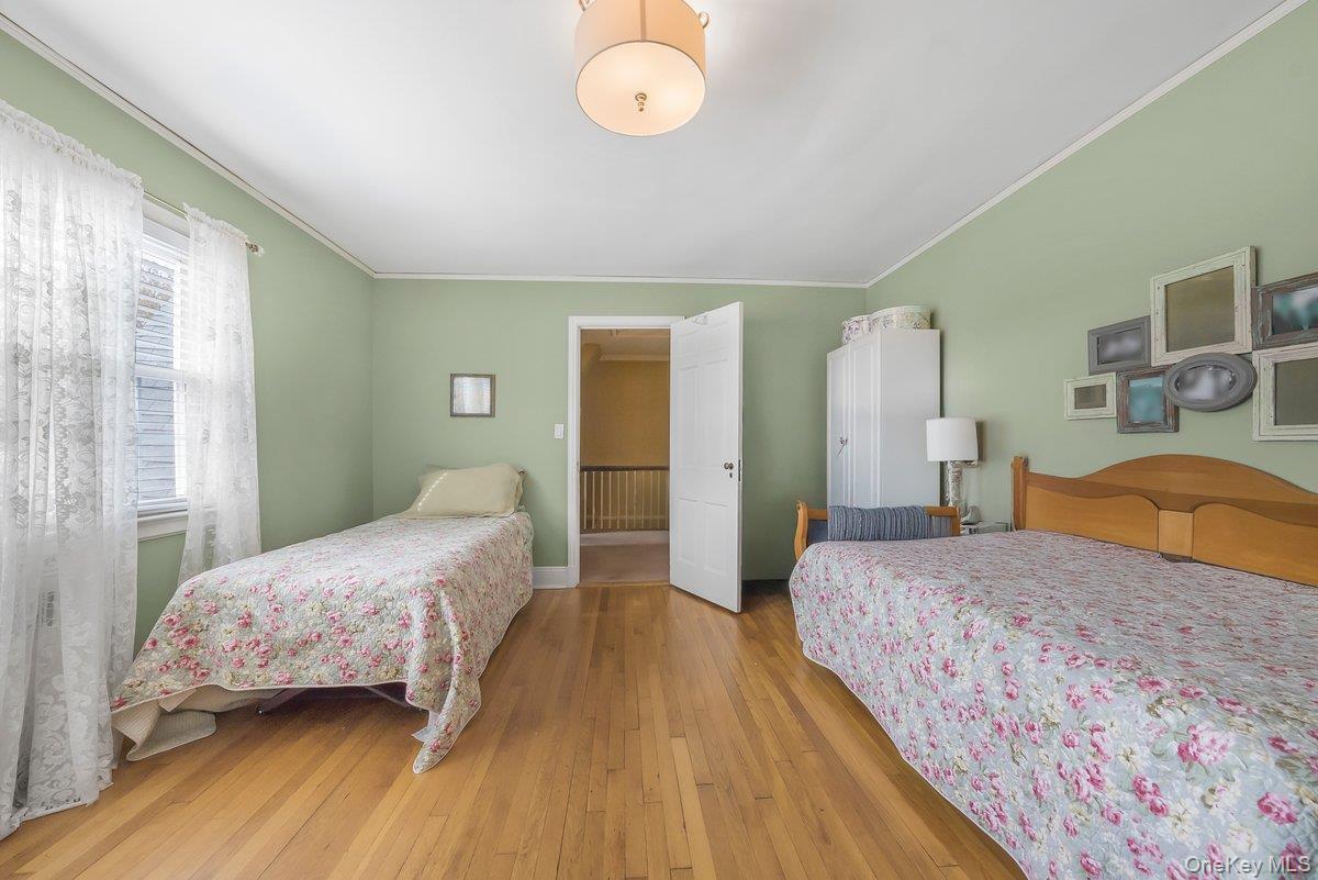 Single Family Huntington  Westchester County, NY 10704, MLS-932294-31