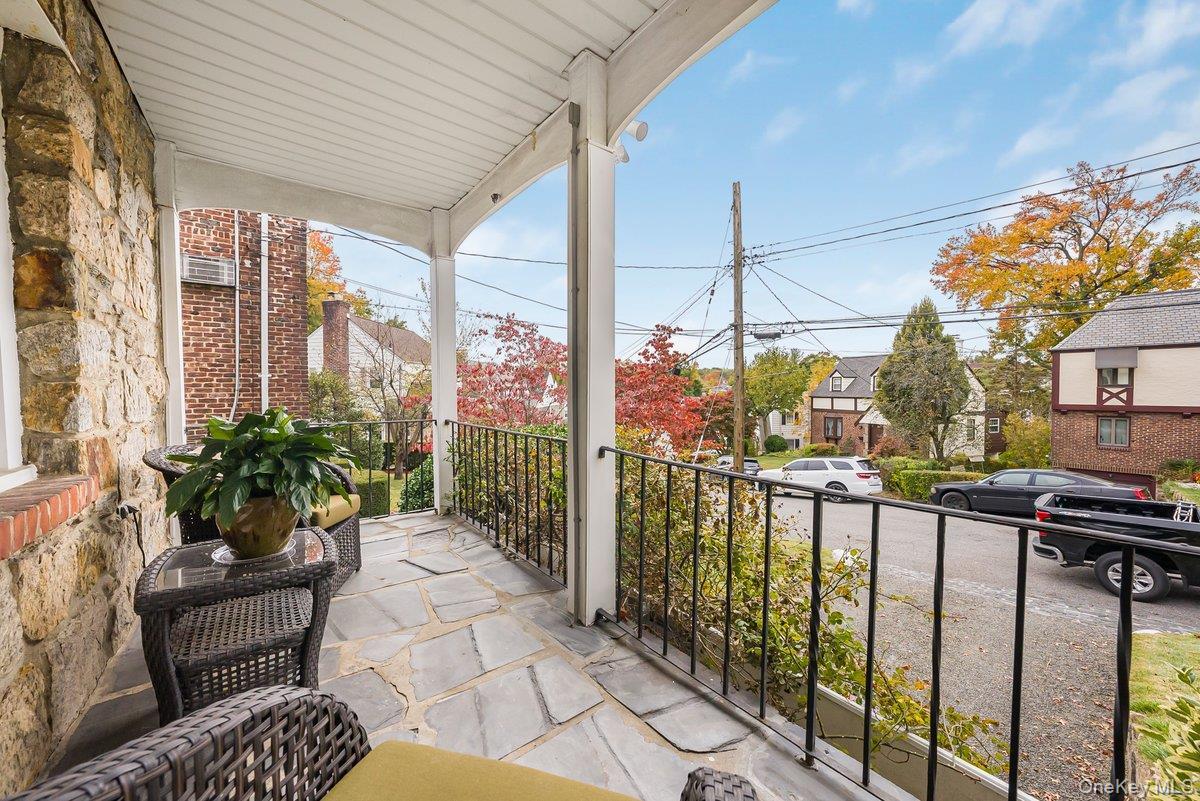 Single Family Huntington  Westchester County, NY 10704, MLS-932294-6