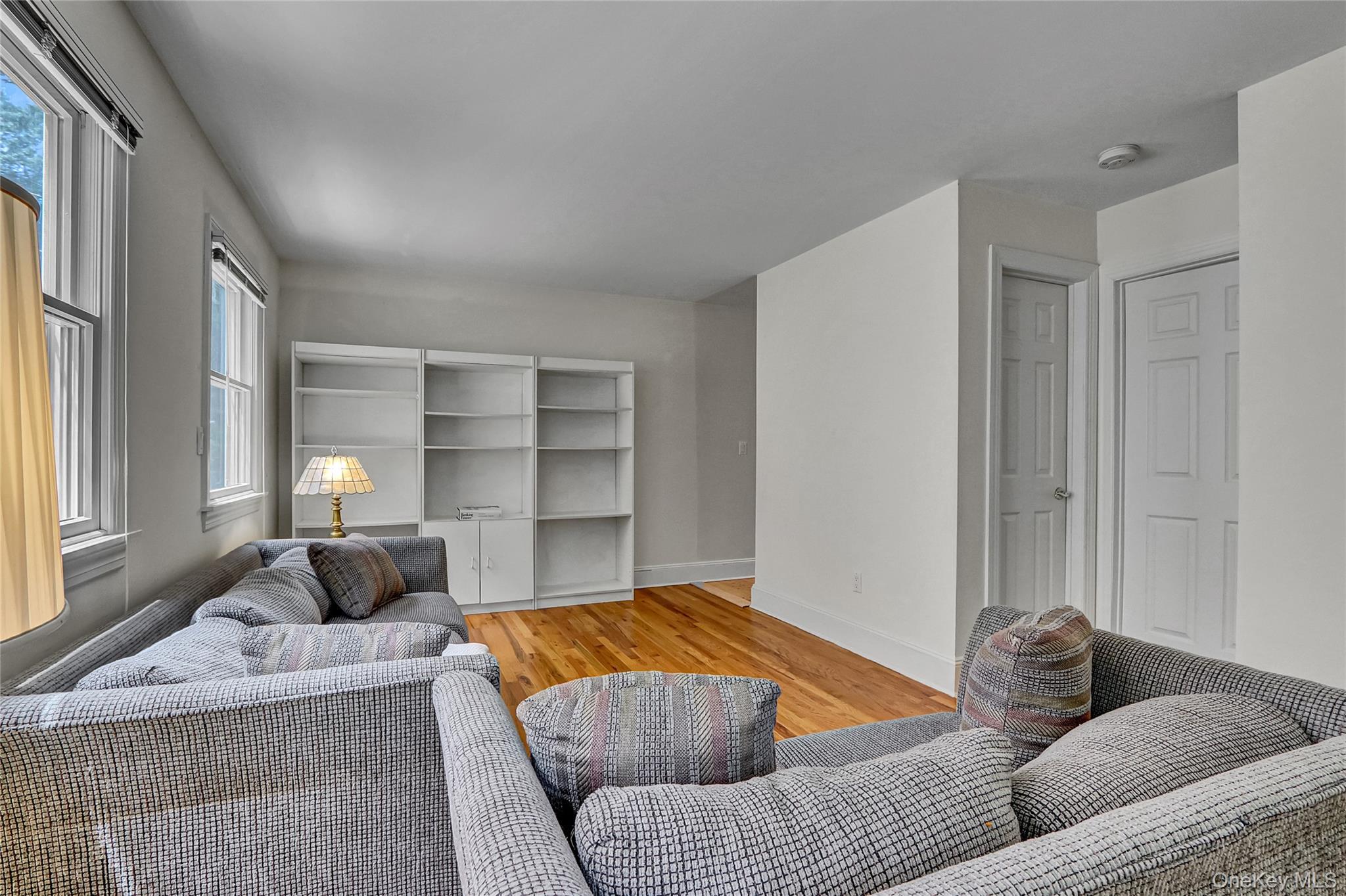 Single Family Singworth  Nassau County, NY 11771, MLS-932301-14