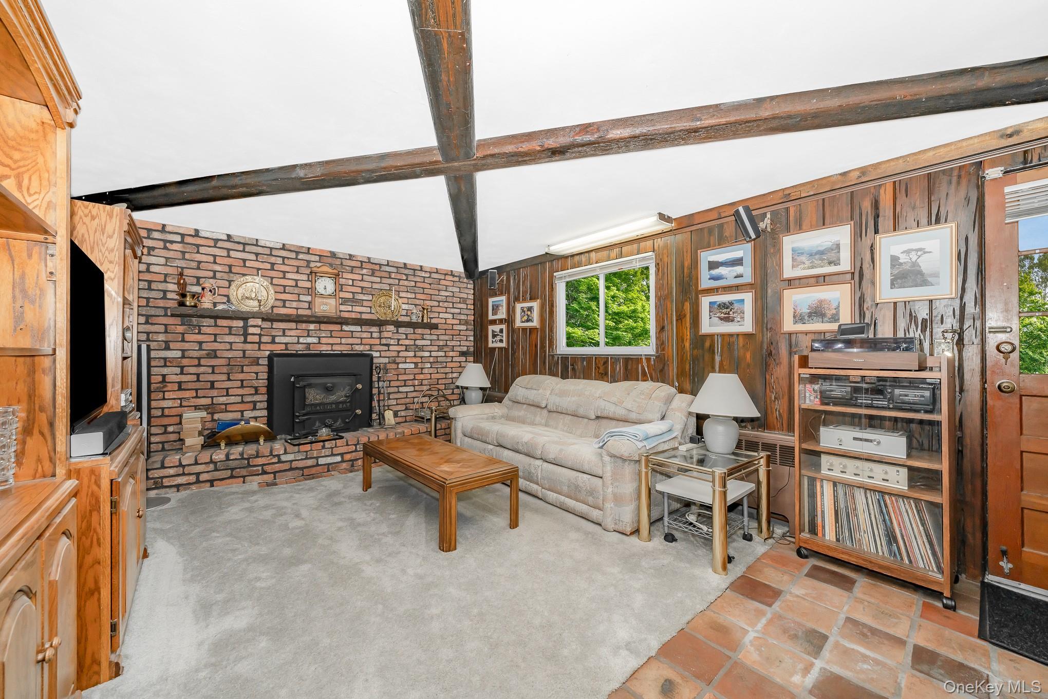 Single Family Sue-ann  Suffolk County, NY 11703, MLS-932302-13