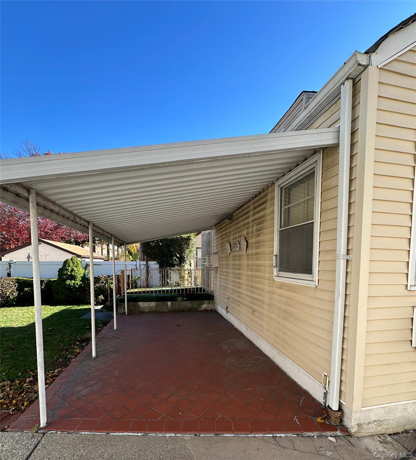 Single Family 20th Queens, NY 11357, MLS-932308-3