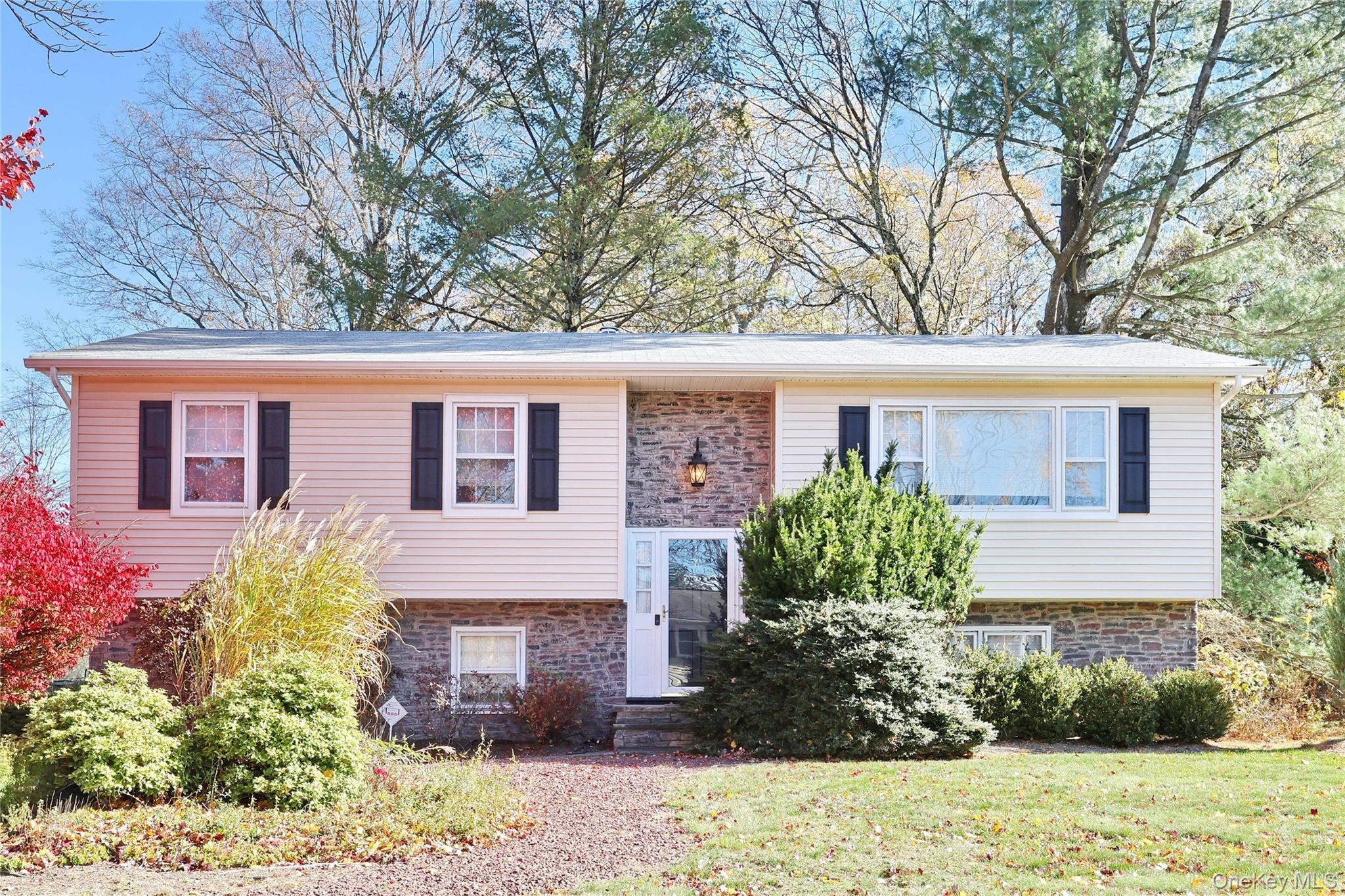 Single Family Roxbury  Rockland County, NY 10977, MLS-932318-5