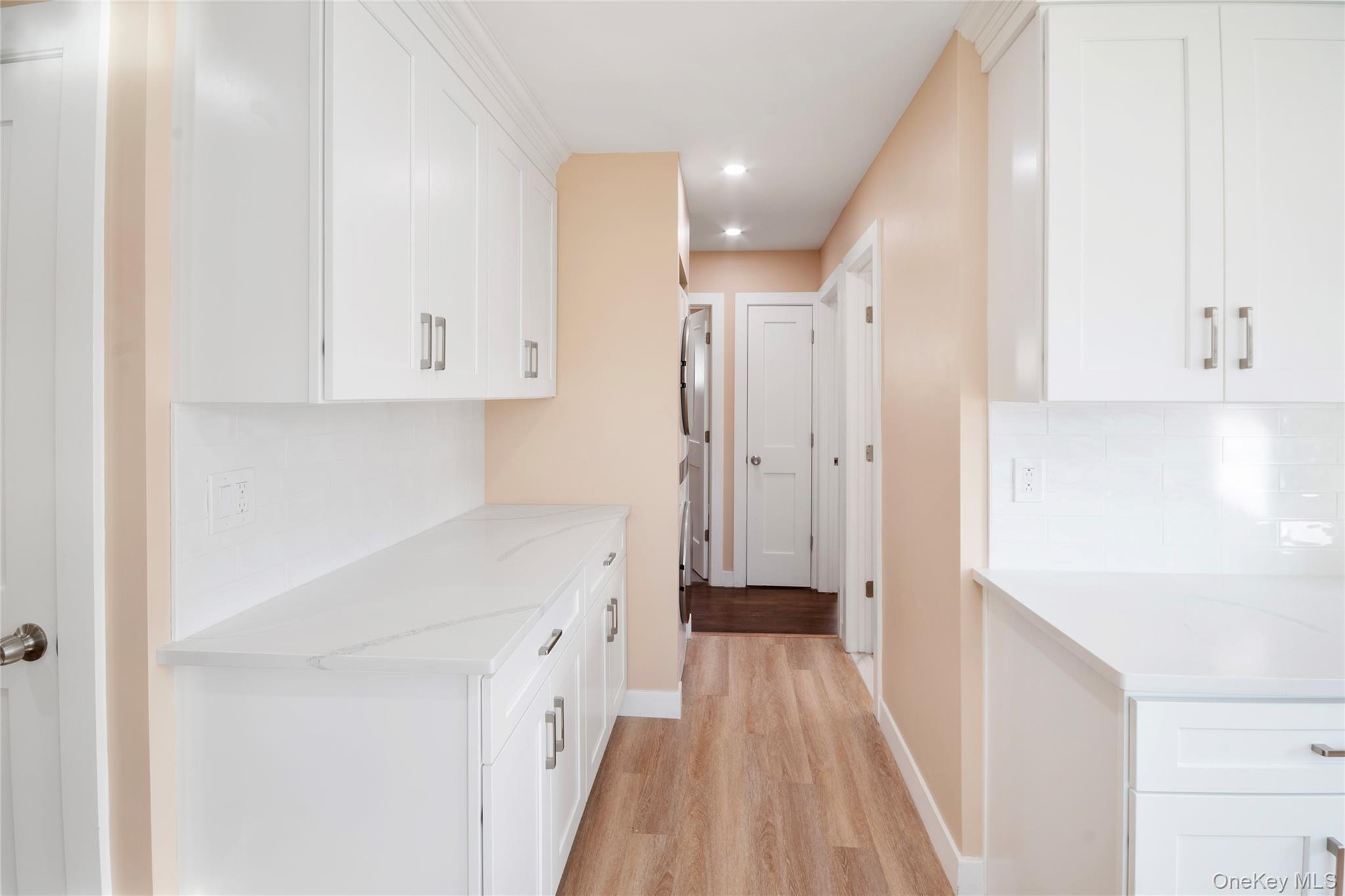 Single Family Carll  Suffolk County, NY 11706, MLS-932332-15