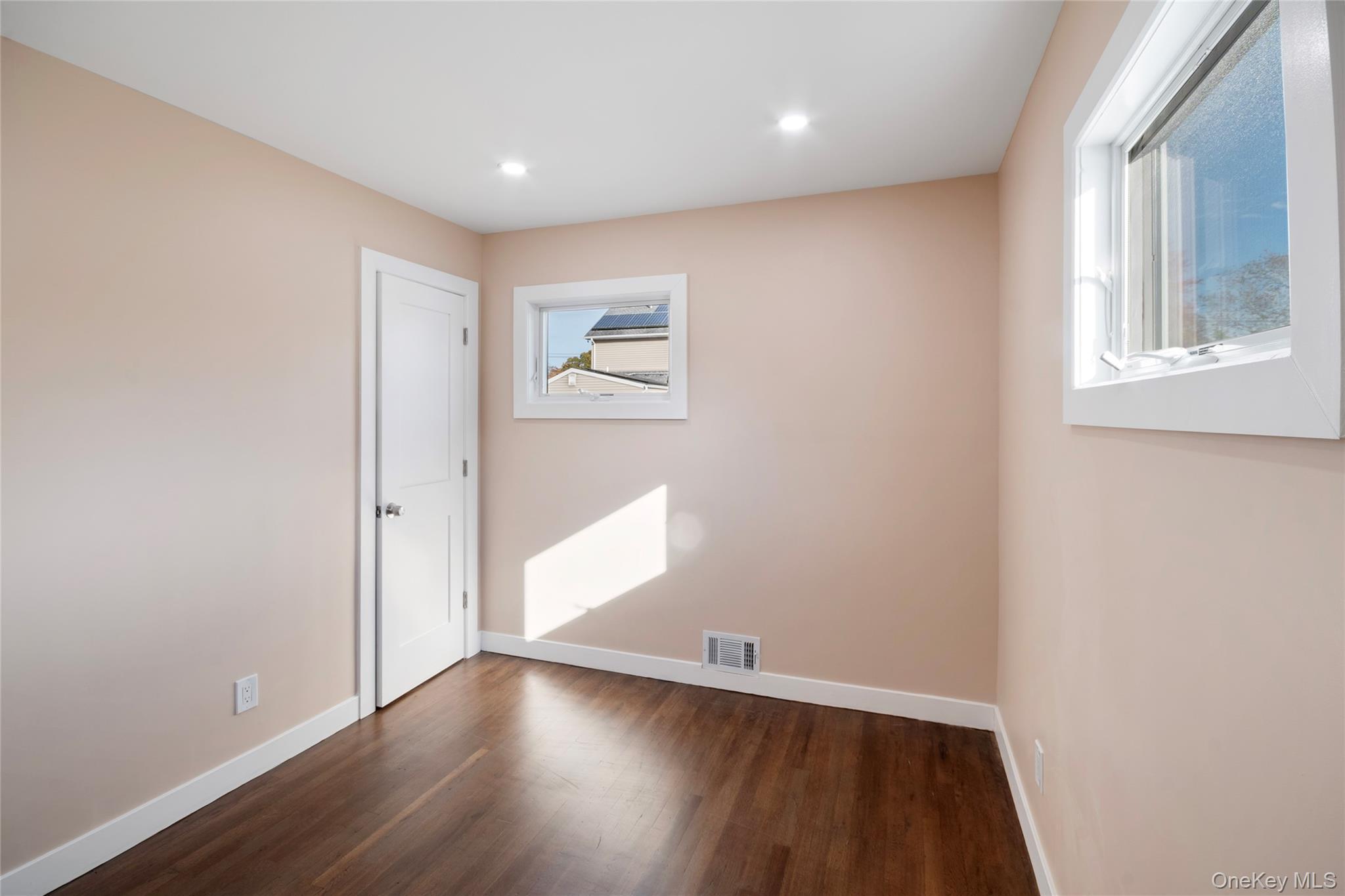 Single Family Carll  Suffolk County, NY 11706, MLS-932332-18