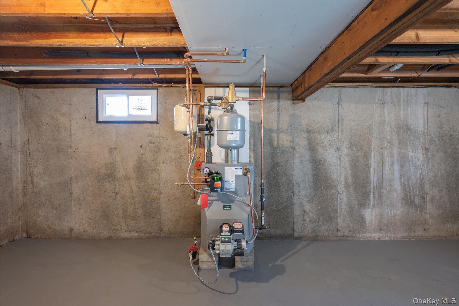 Single Family Nicolls  Suffolk County, NY 11798, MLS-932337-16