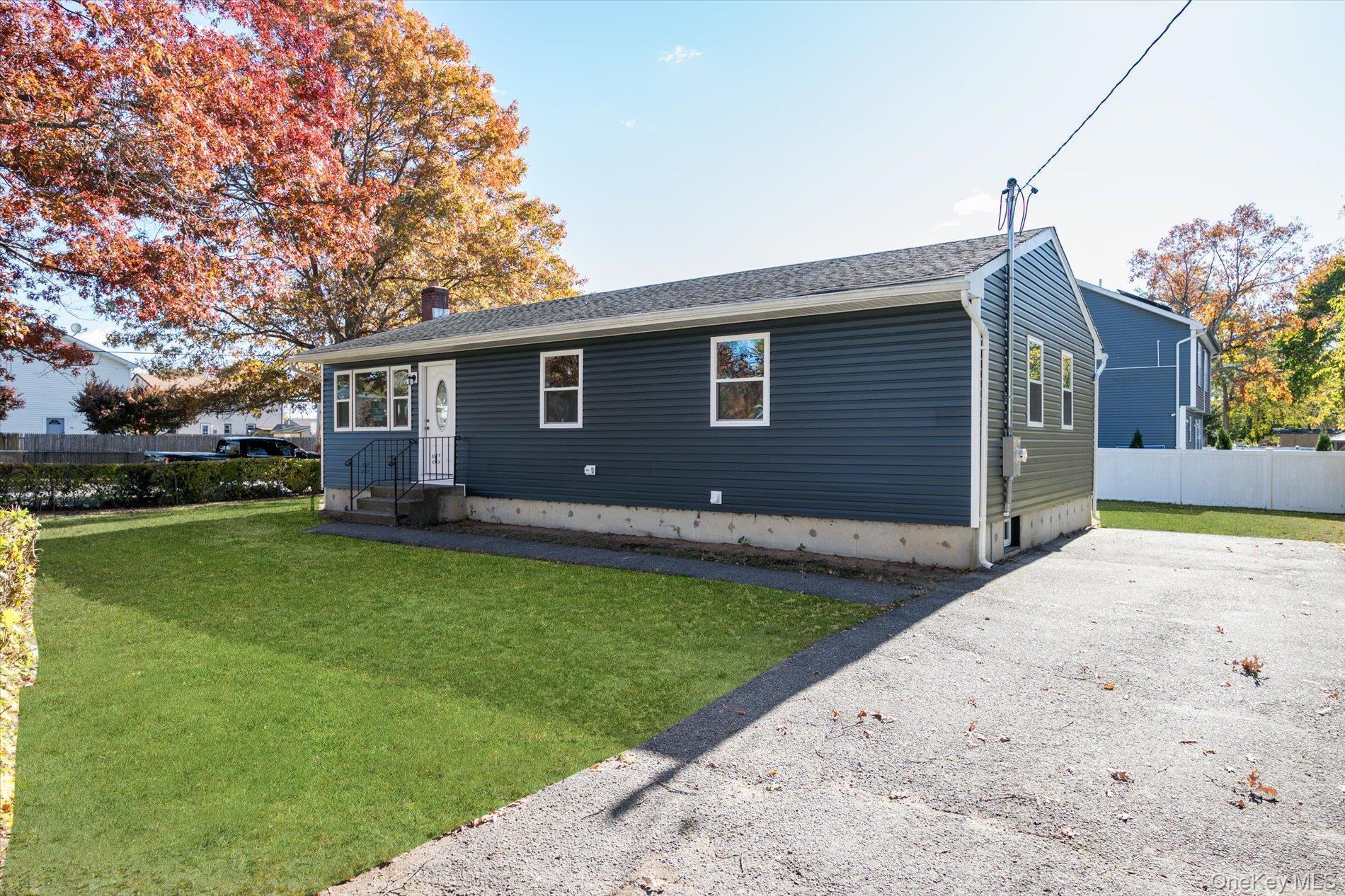 Single Family Nicolls  Suffolk County, NY 11798, MLS-932337-2