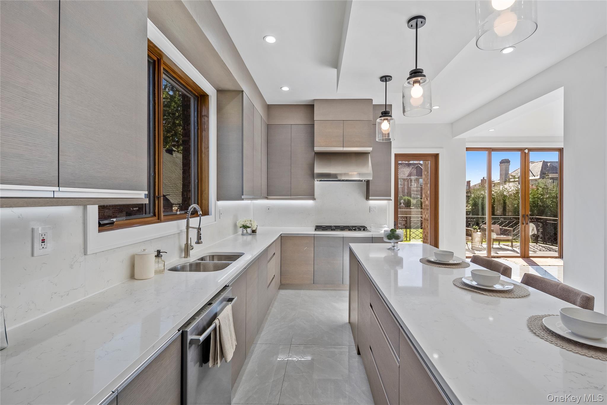 Single Family Boulevard  Queens, NY 11357, MLS-932355-29