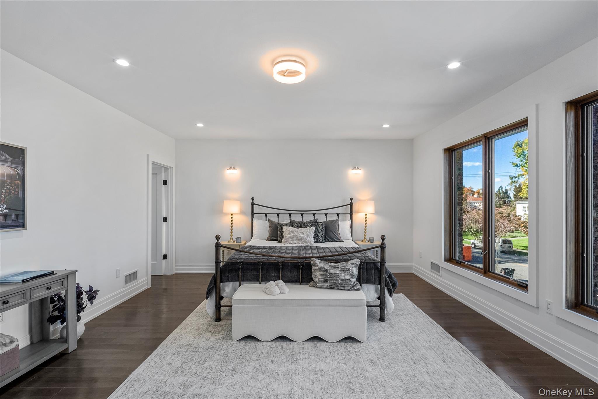 Single Family Boulevard  Queens, NY 11357, MLS-932355-47