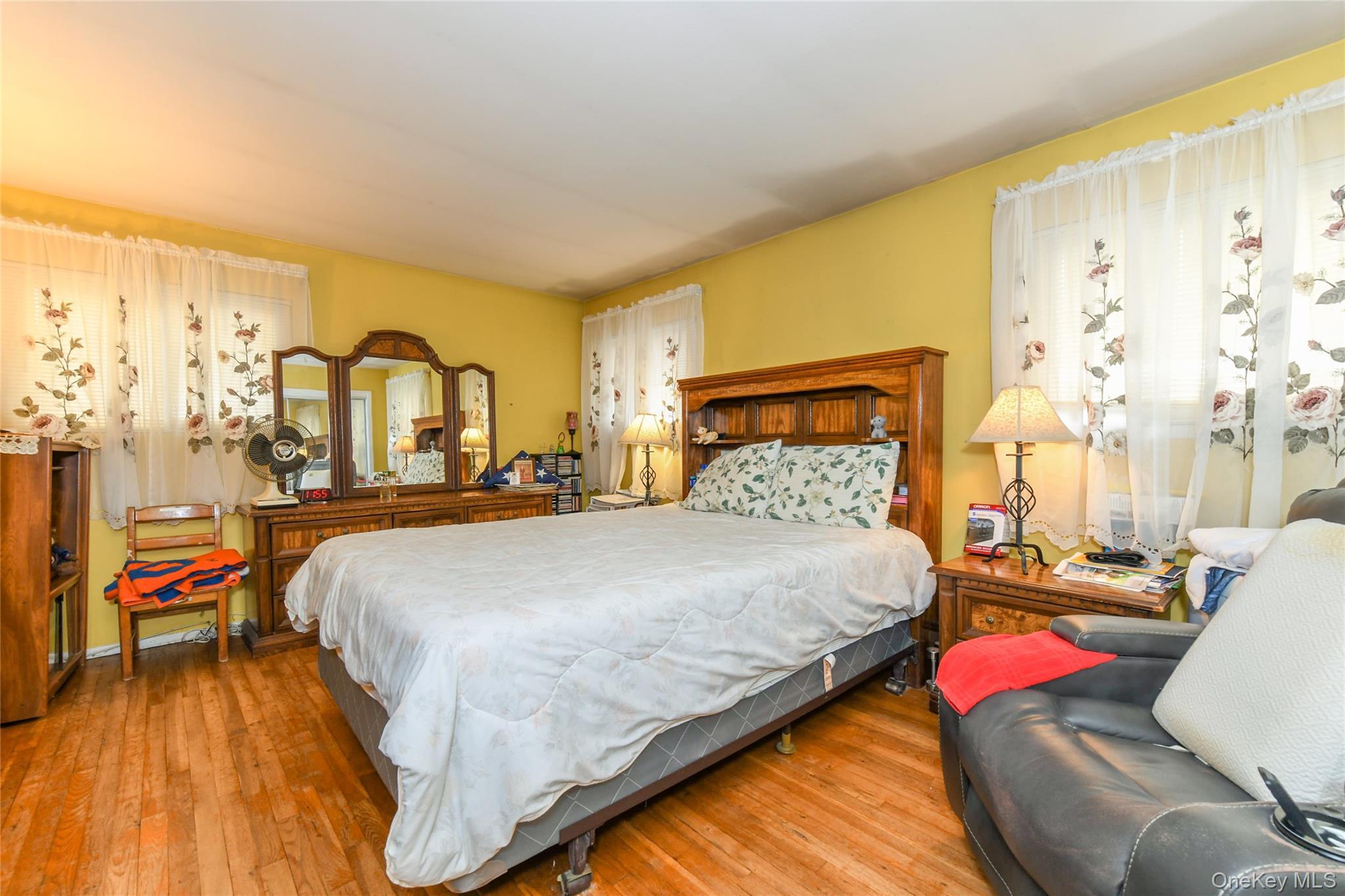 Single Family Clarke  Suffolk County, NY 11717, MLS-932360-19