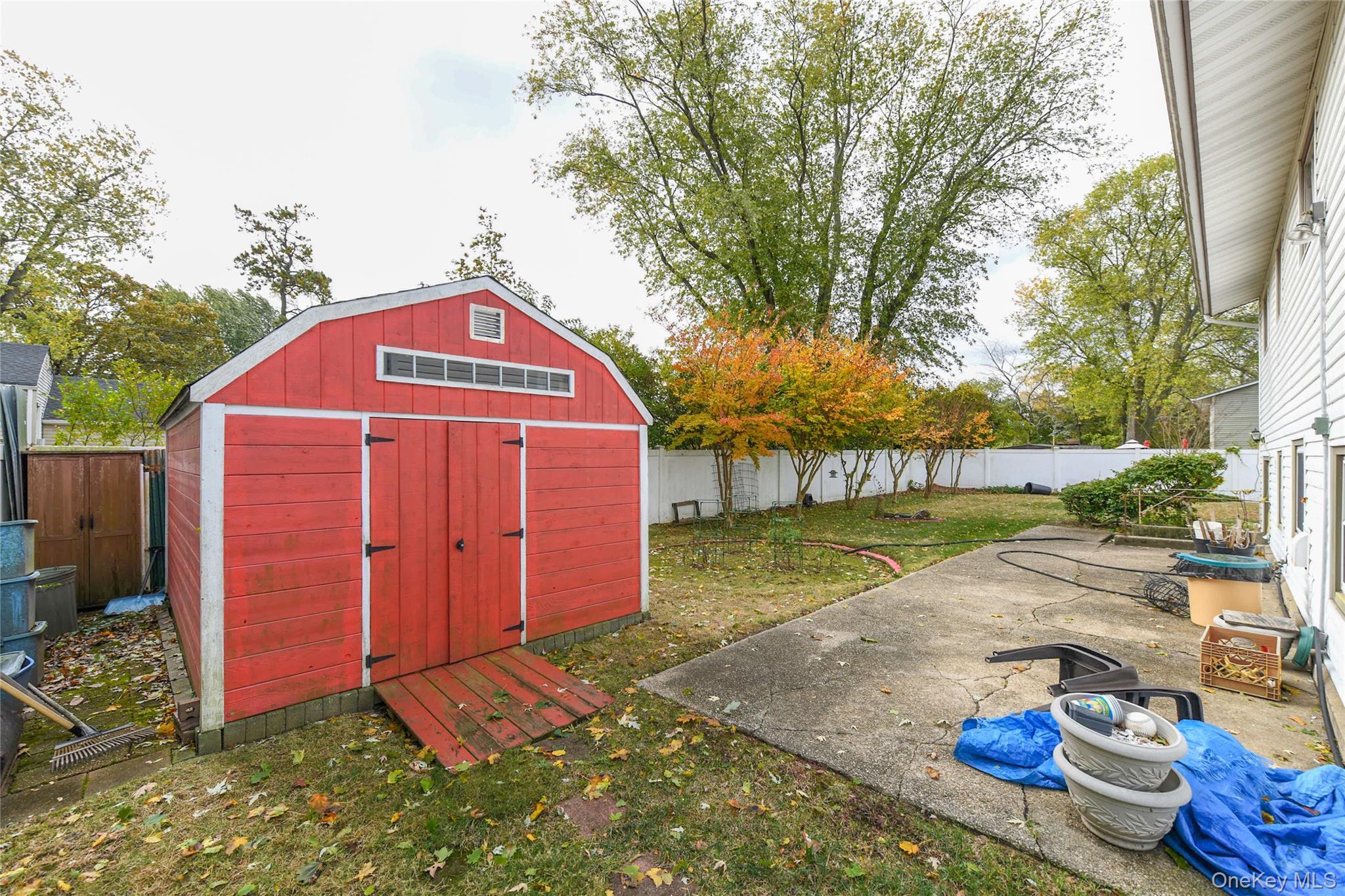 Single Family Clarke  Suffolk County, NY 11717, MLS-932360-7