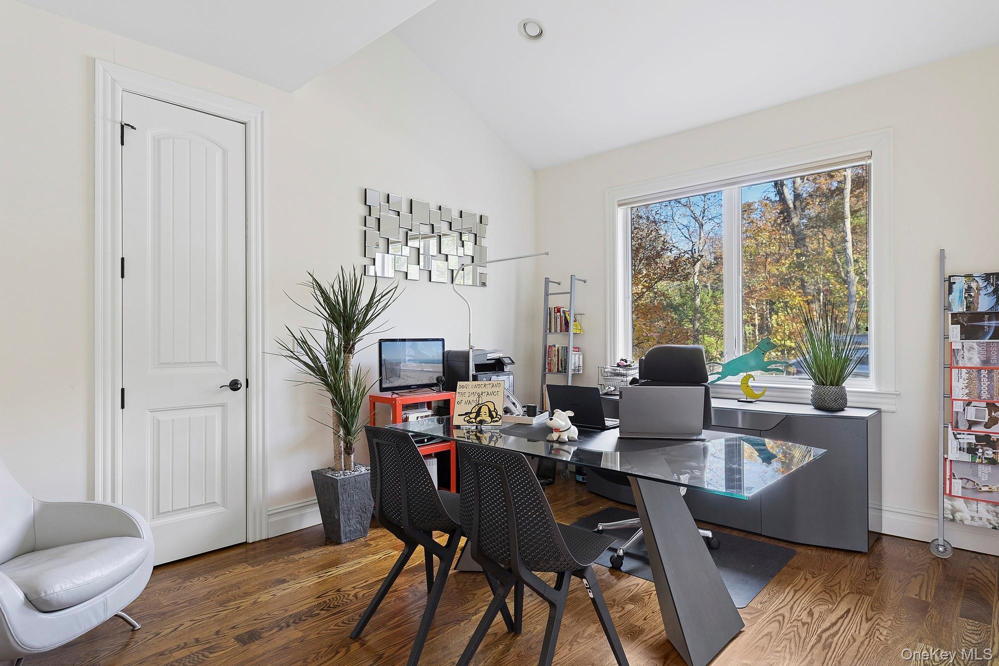 Single Family Round Swamp Suffolk County, NY 11747, MLS-932389-29