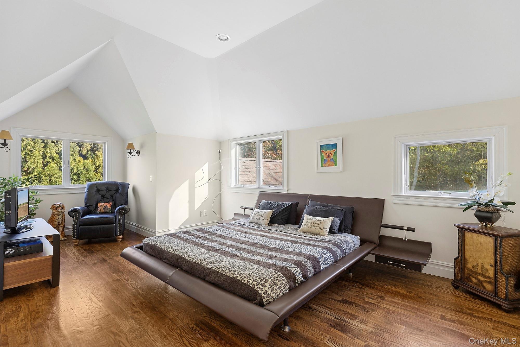 Single Family Round Swamp Suffolk County, NY 11747, MLS-932389-30