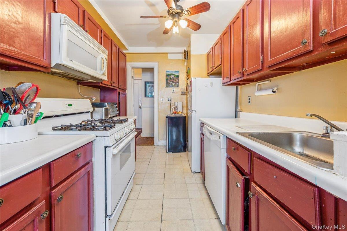 Coop Chatsworth  Westchester County, NY 10538, MLS-932392-12