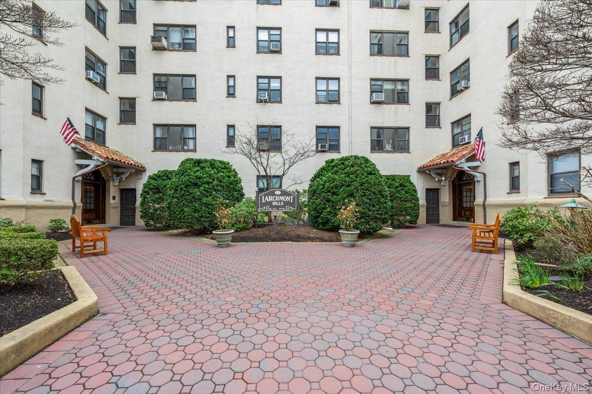 Coop Chatsworth  Westchester County, NY 10538, MLS-932392-22