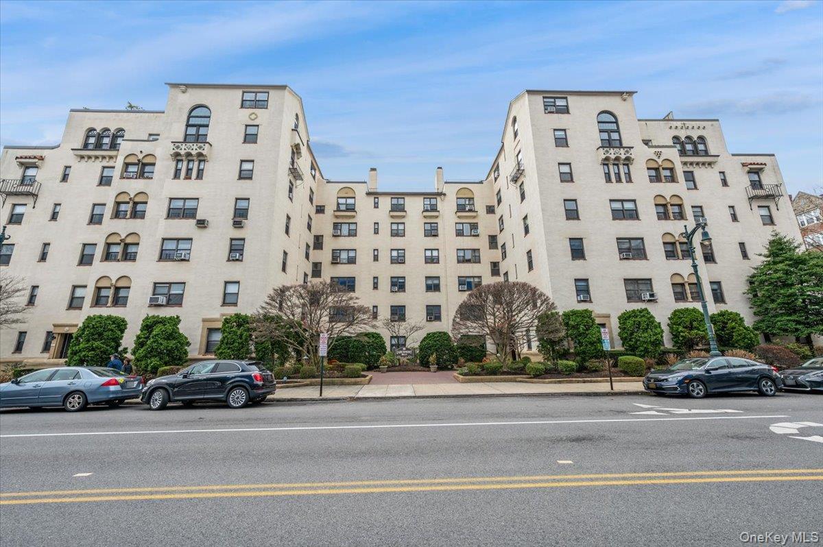 Coop Chatsworth  Westchester County, NY 10538, MLS-932392-23