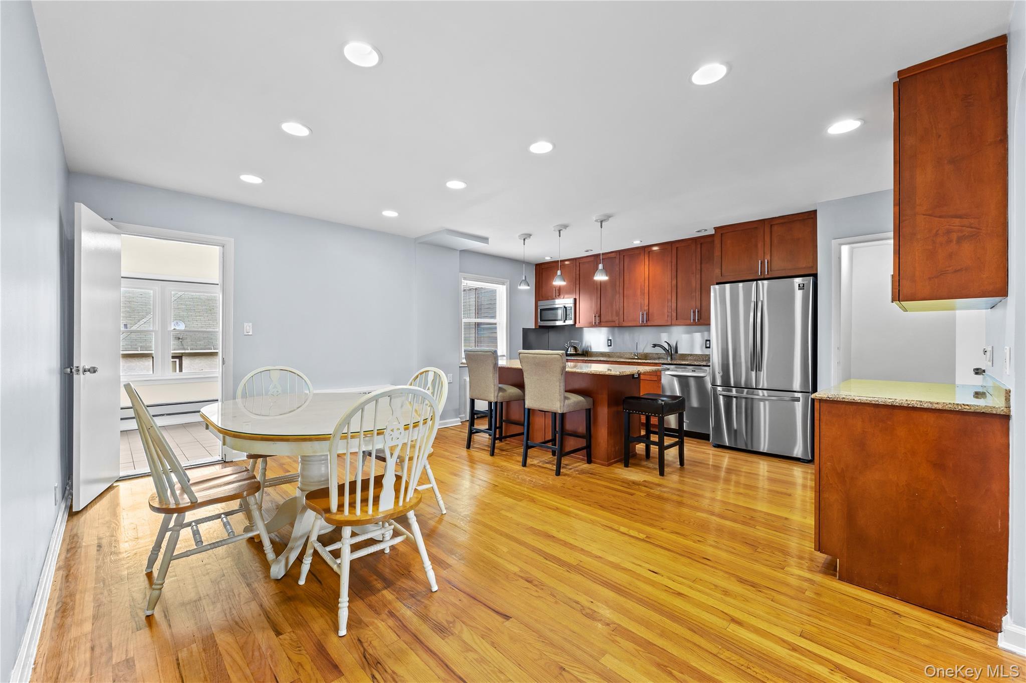 Single Family Riverside  Queens, NY 11357, MLS-932394-7