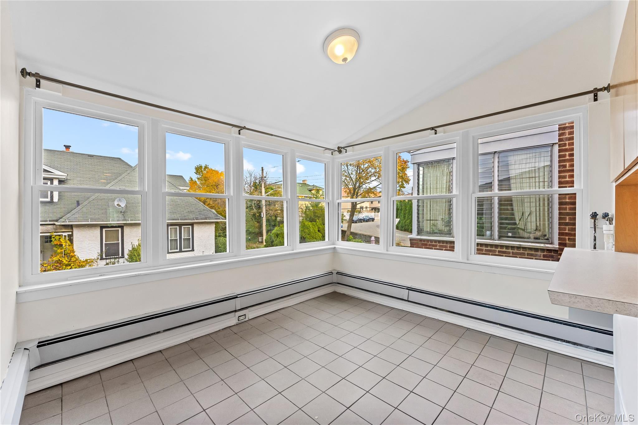 Single Family Riverside  Queens, NY 11357, MLS-932394-8