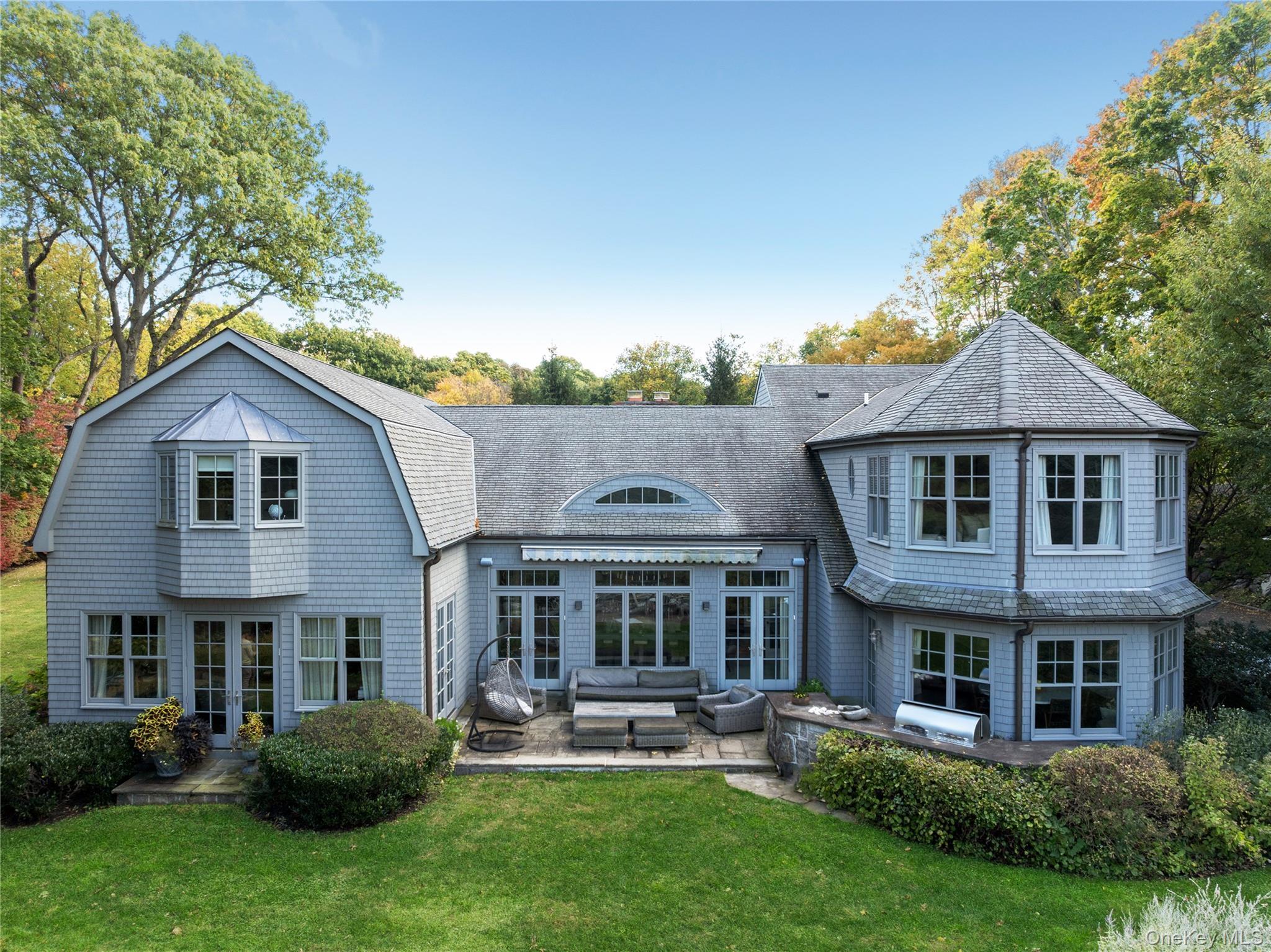 Single Family Soundview Lane Nassau County, NY 11050, MLS-932420-33