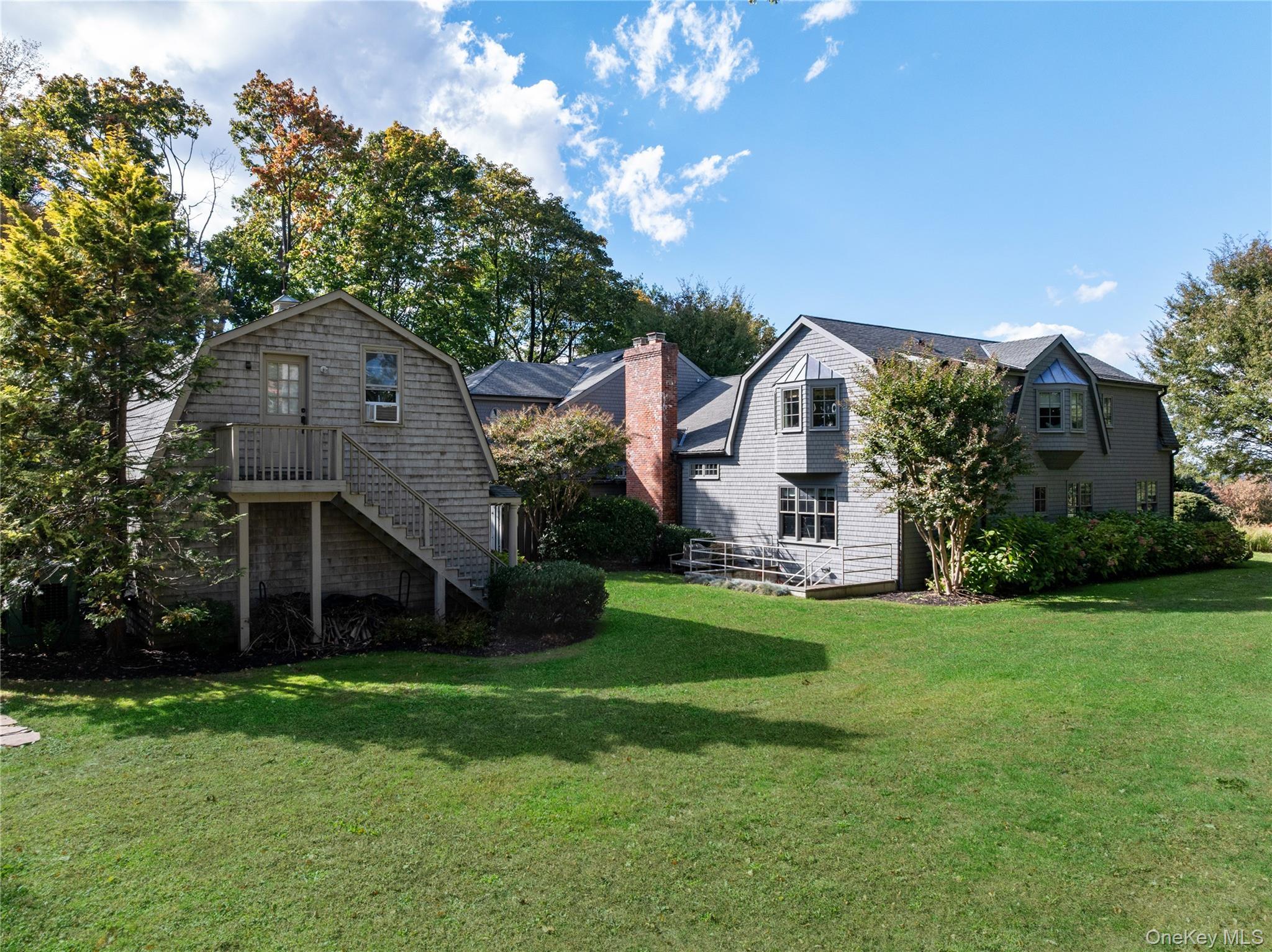 Single Family Soundview Lane Nassau County, NY 11050, MLS-932420-36