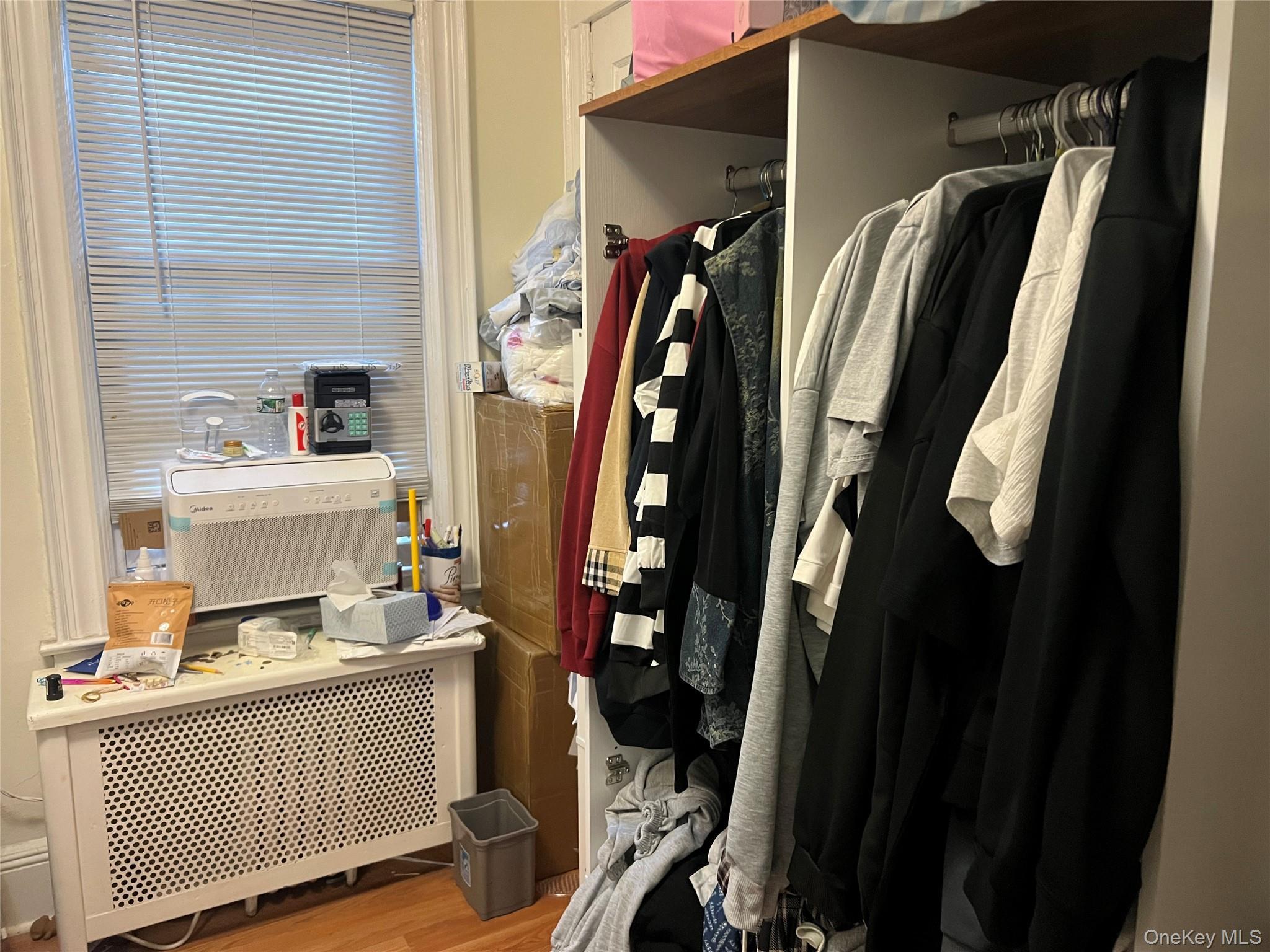 Single Family 33rd Queens, NY 11354, MLS-932431-12