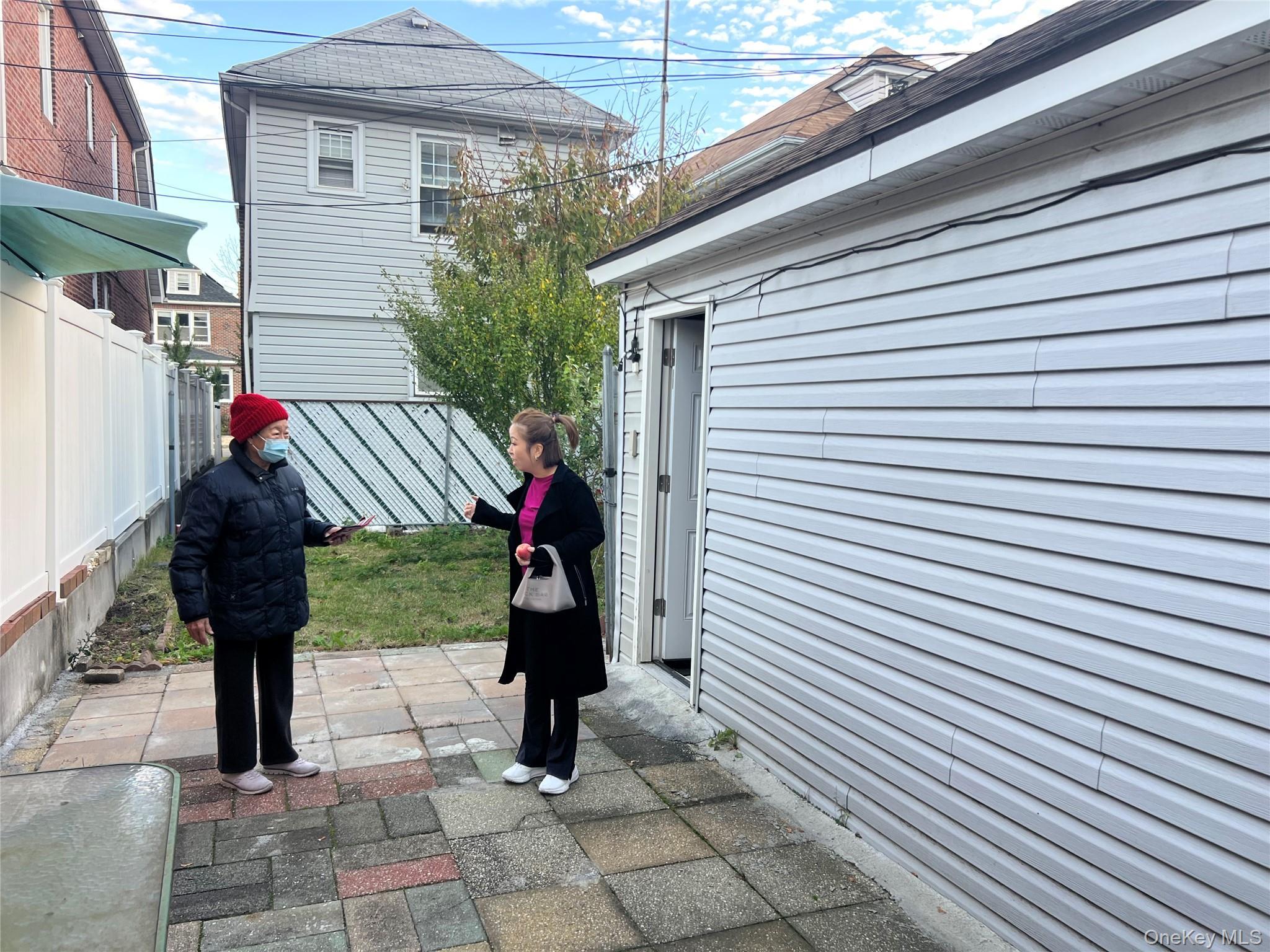 Single Family 33rd Queens, NY 11354, MLS-932431-16