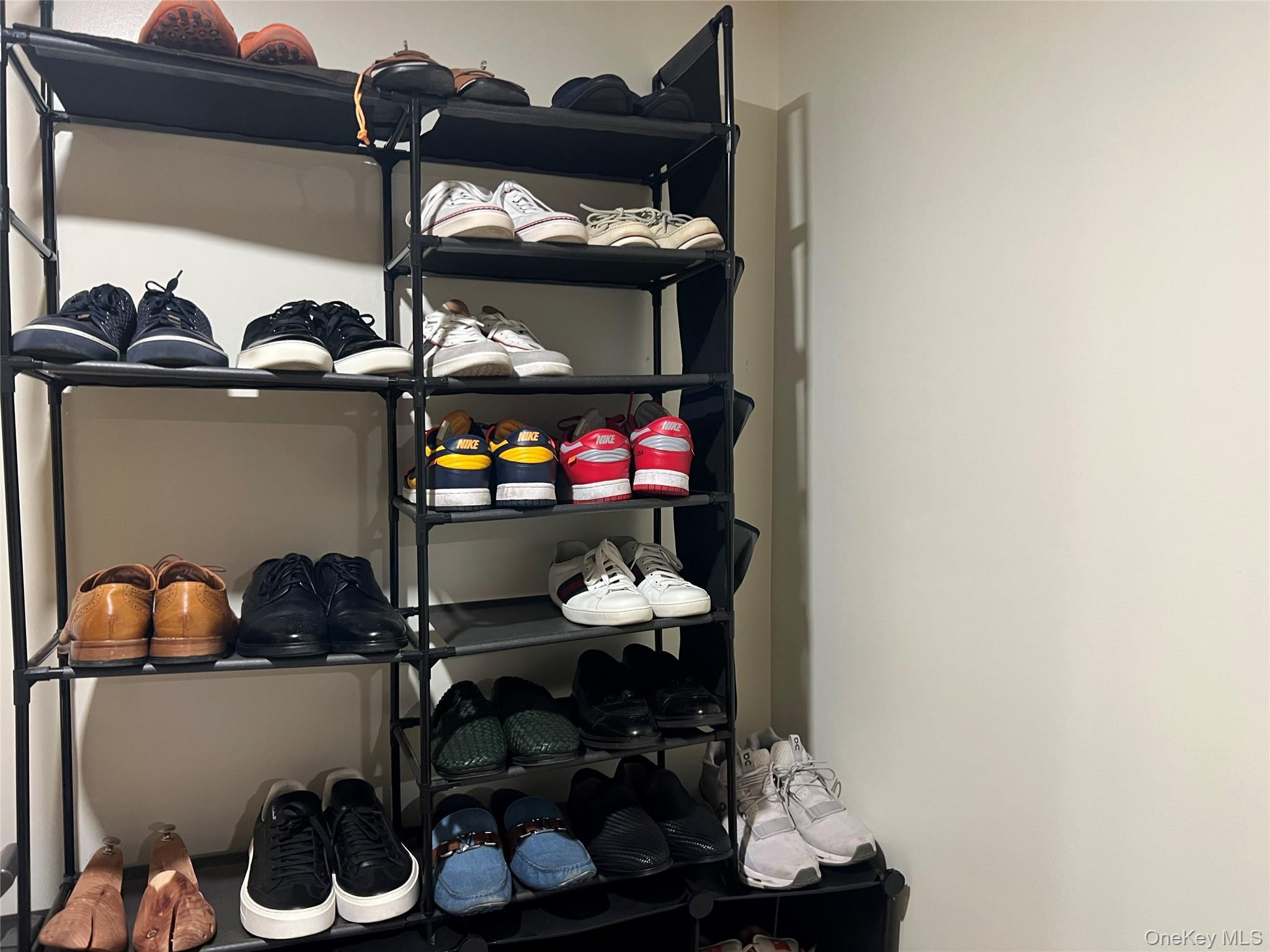 Single Family 33rd Queens, NY 11354, MLS-932431-21