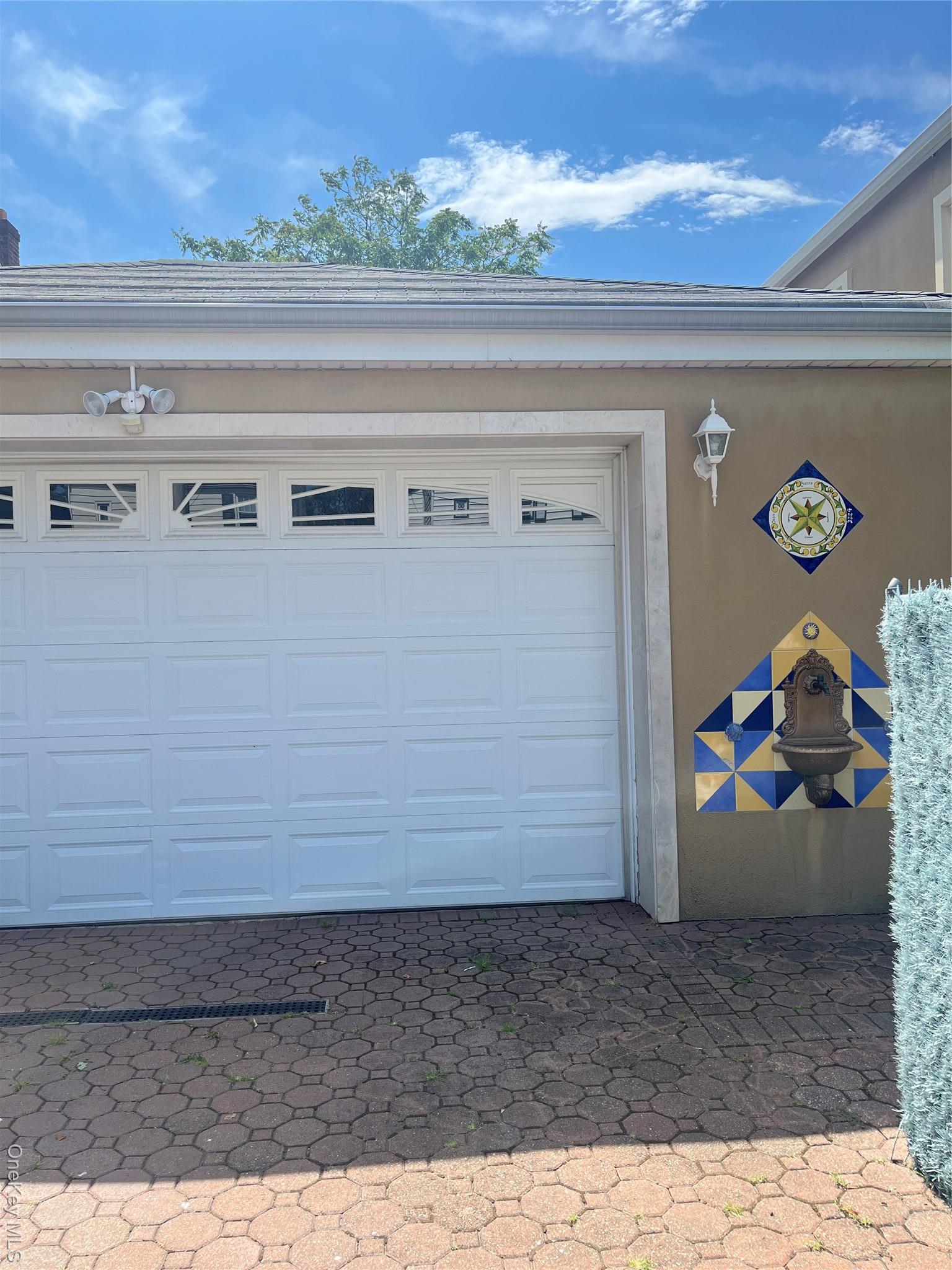 Single Family Lafayette  Bronx, NY 10465, MLS-932438-2