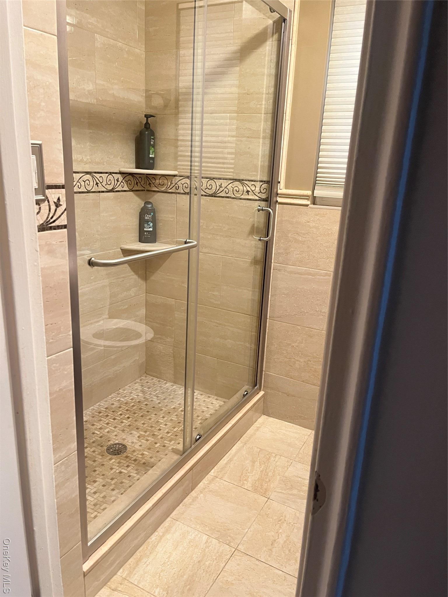 Single Family Lafayette  Bronx, NY 10465, MLS-932438-4