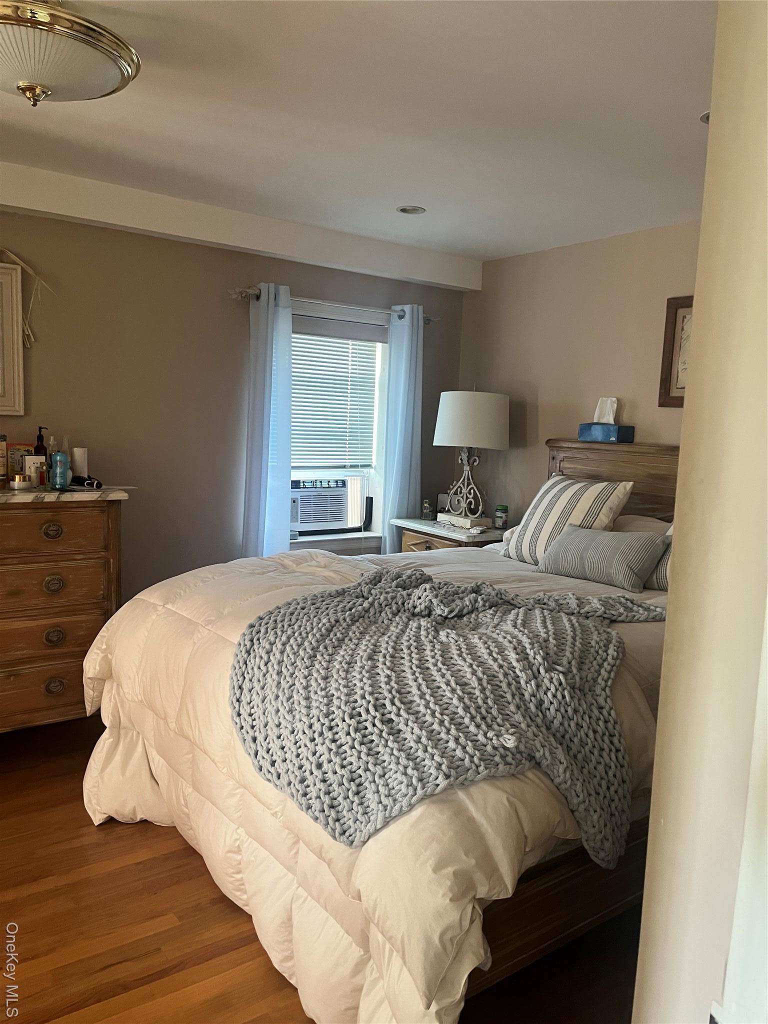 Single Family Lafayette  Bronx, NY 10465, MLS-932438-6