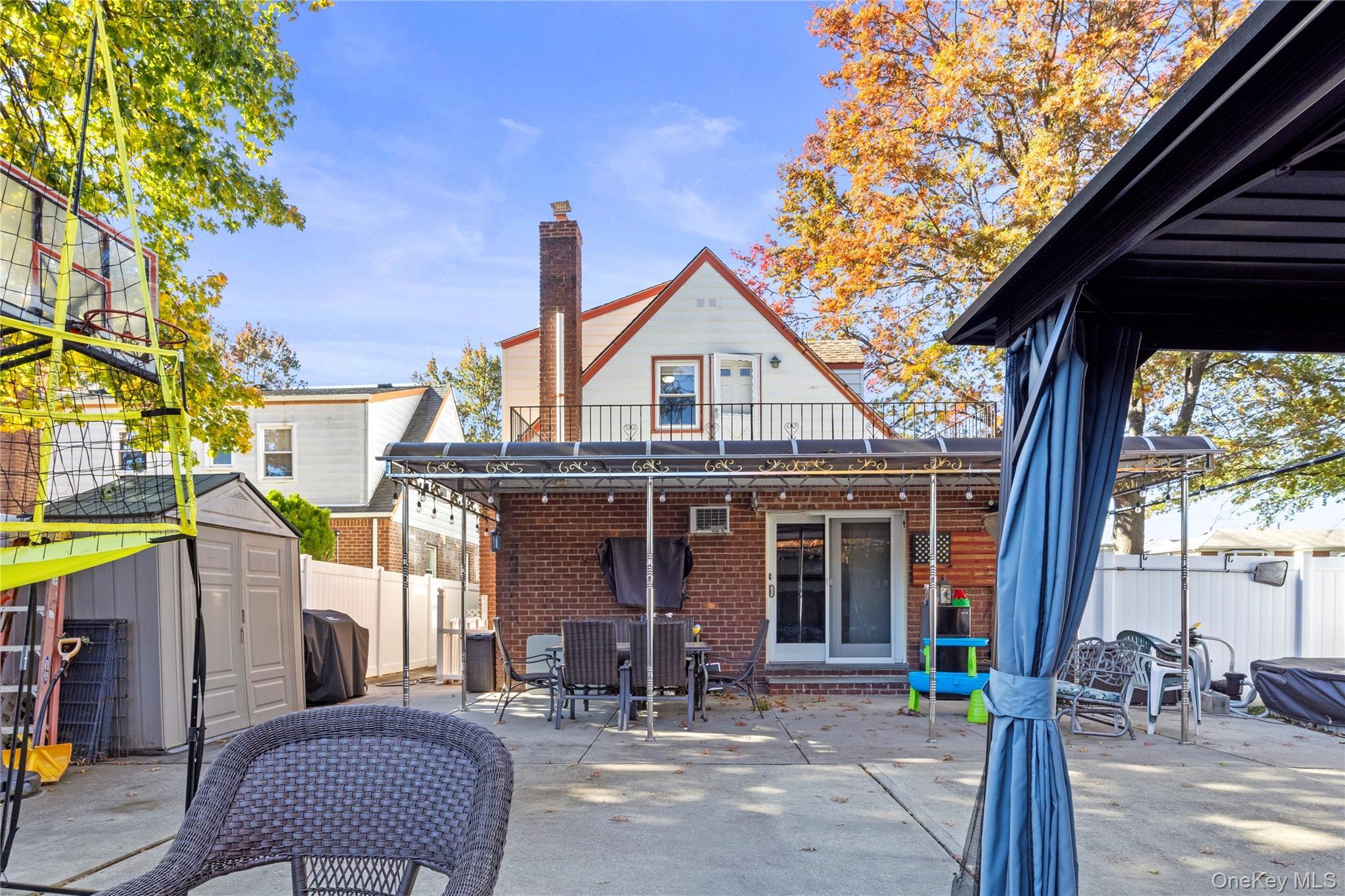 Single Family 261st Queens, NY 11004, MLS-932444-36