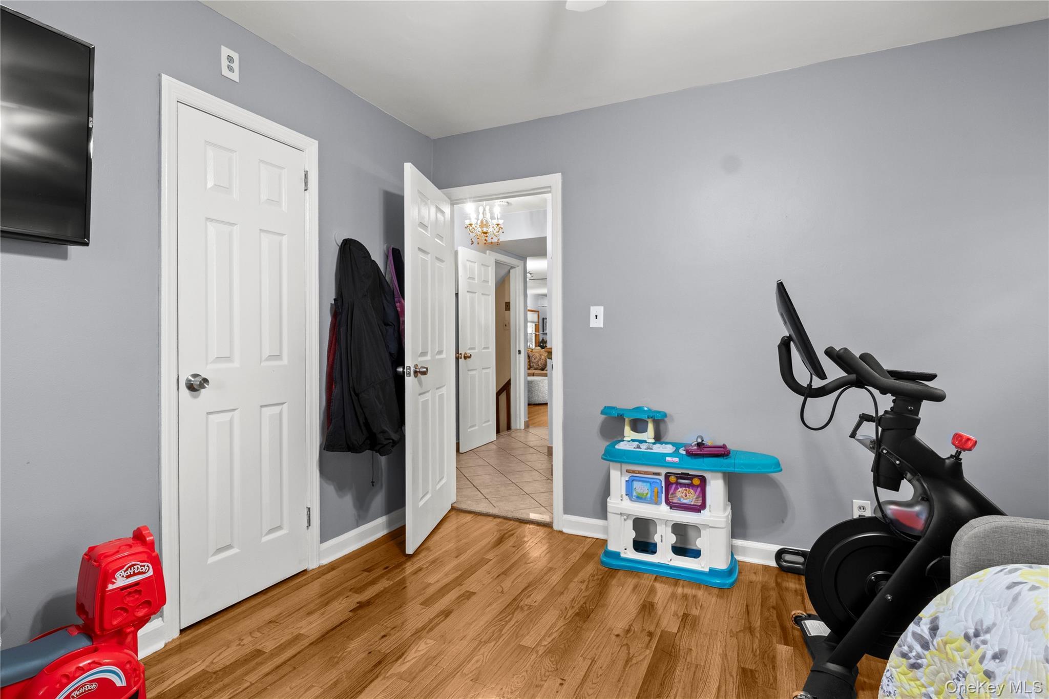 Single Family 261st Queens, NY 11004, MLS-932444-8