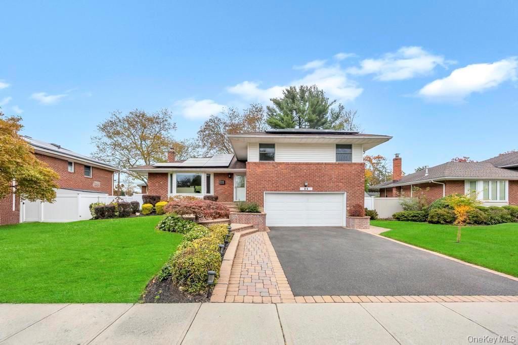 Single Family Glenwood  Nassau County, NY 11803, MLS-932460-2