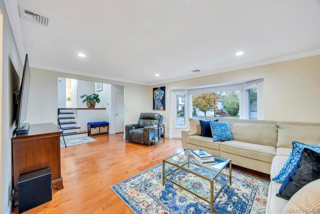 Single Family Glenwood  Nassau County, NY 11803, MLS-932460-22