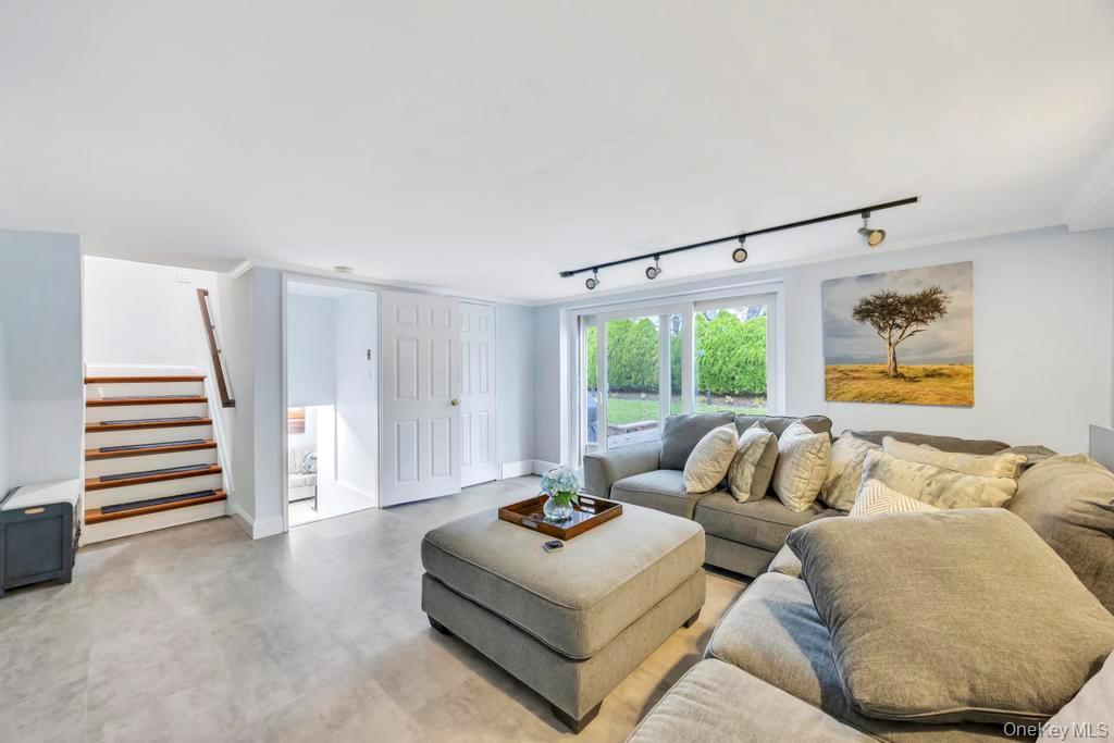 Single Family Glenwood  Nassau County, NY 11803, MLS-932460-25