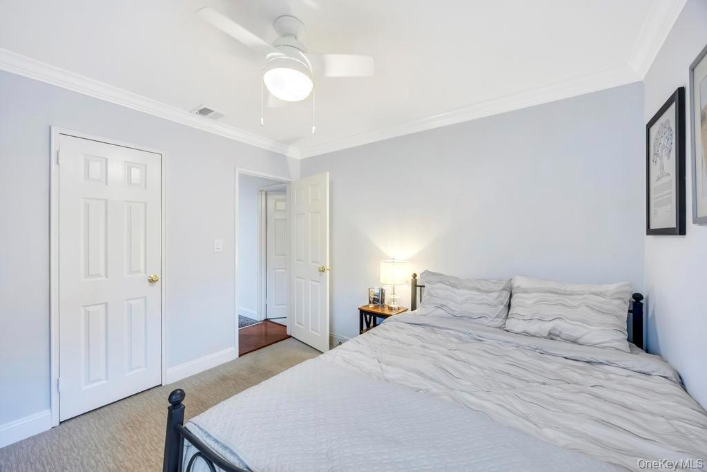 Single Family Glenwood  Nassau County, NY 11803, MLS-932460-29