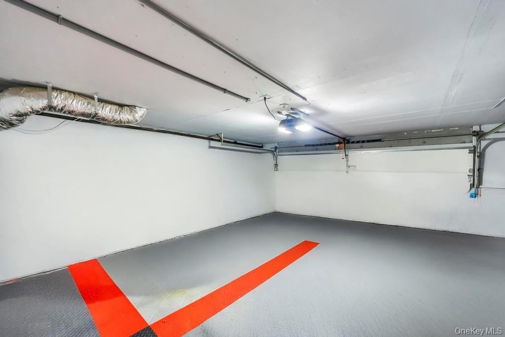 Single Family Glenwood  Nassau County, NY 11803, MLS-932460-42