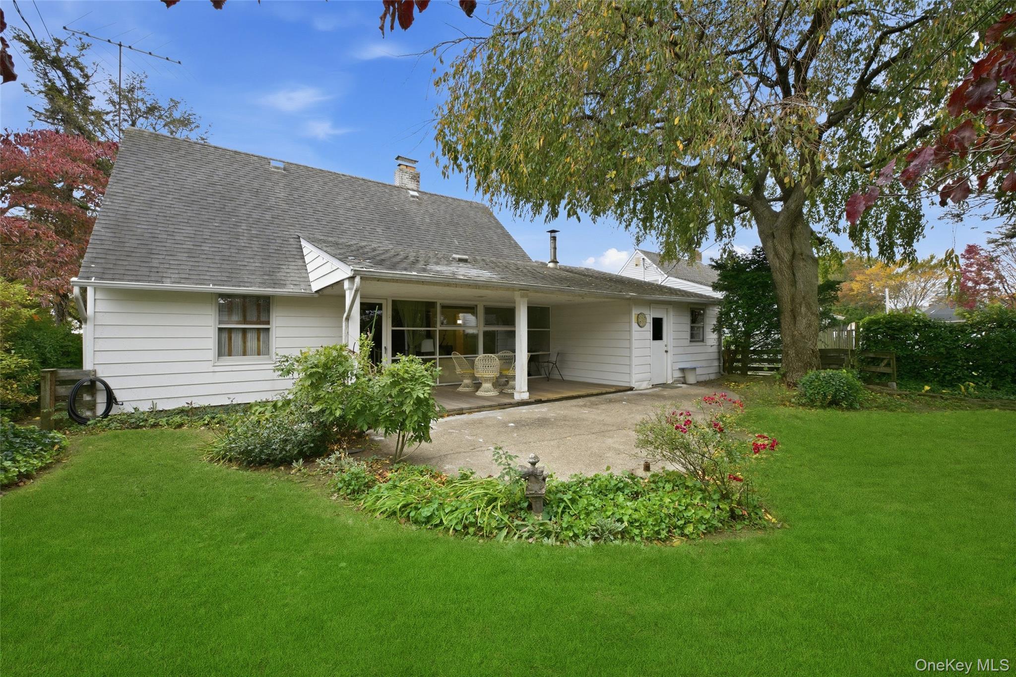 Single Family Kingfisher Nassau County, NY 11756, MLS-932461-19