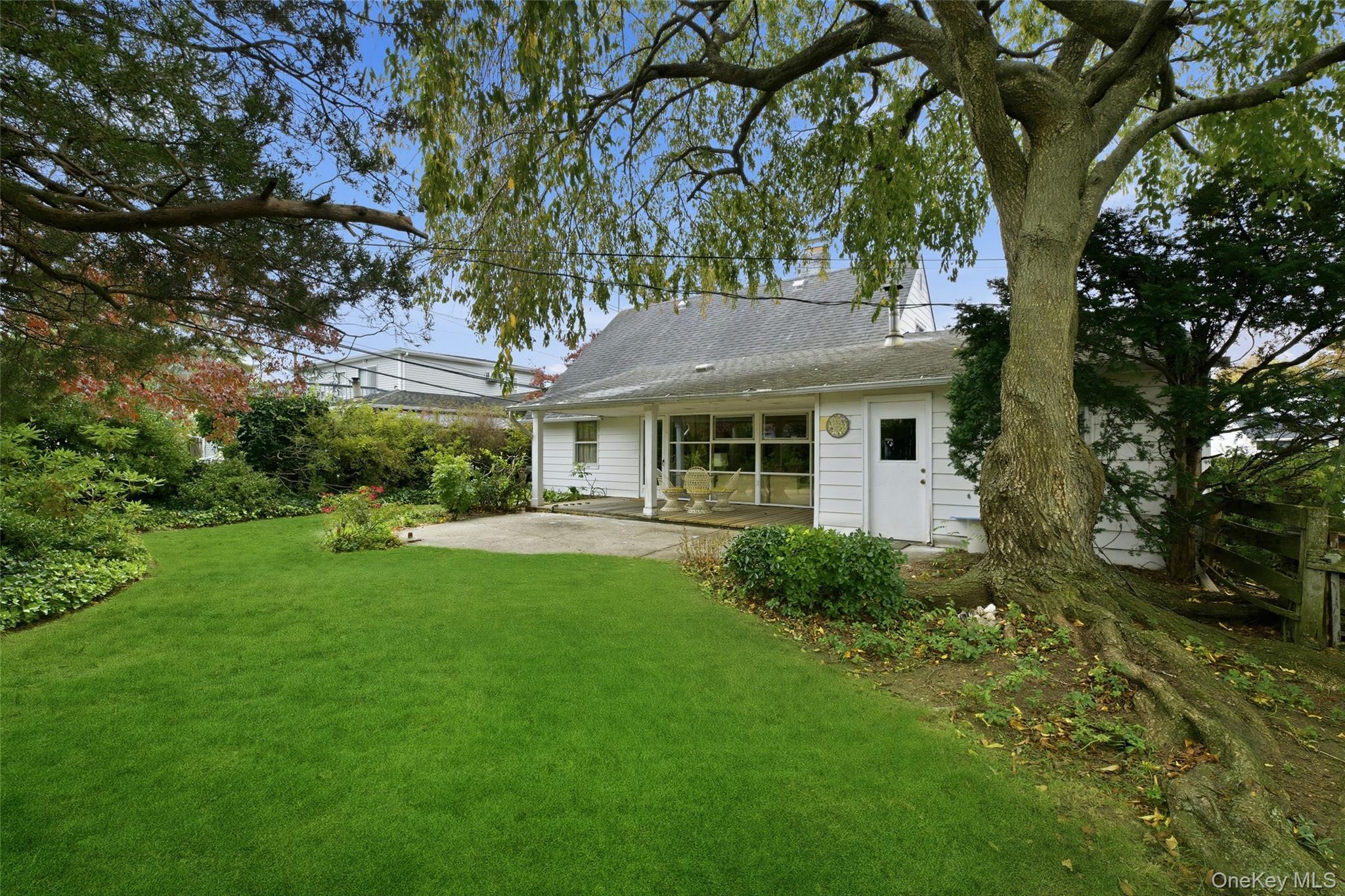 Single Family Kingfisher Nassau County, NY 11756, MLS-932461-20