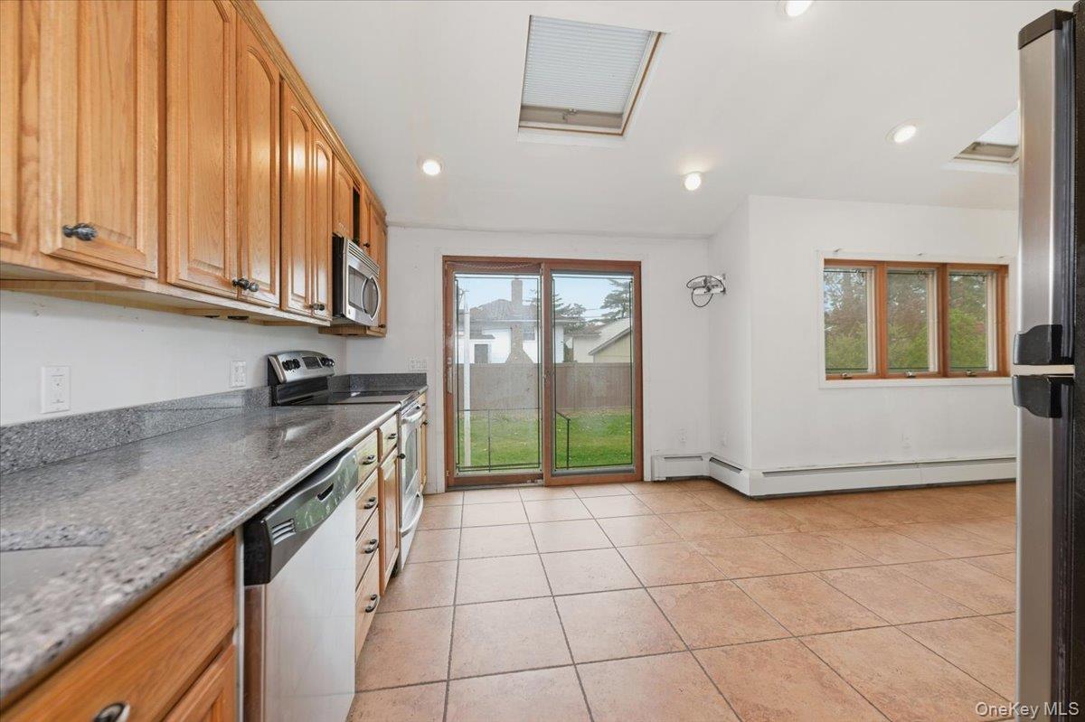 Single Family Jewel  Nassau County, NY 11581, MLS-932466-10