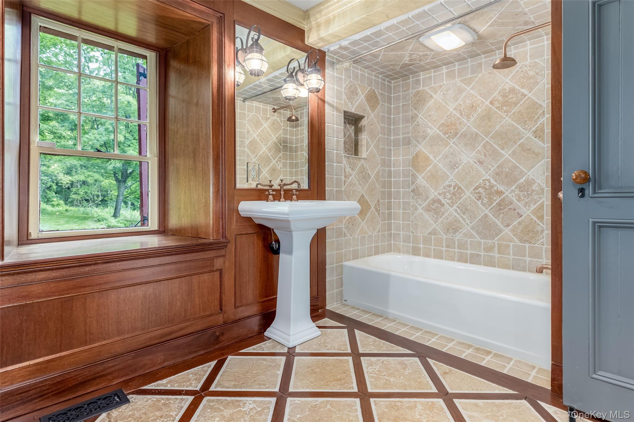 Single Family Old Post  Ulster County, NY 12487, MLS-932482-25