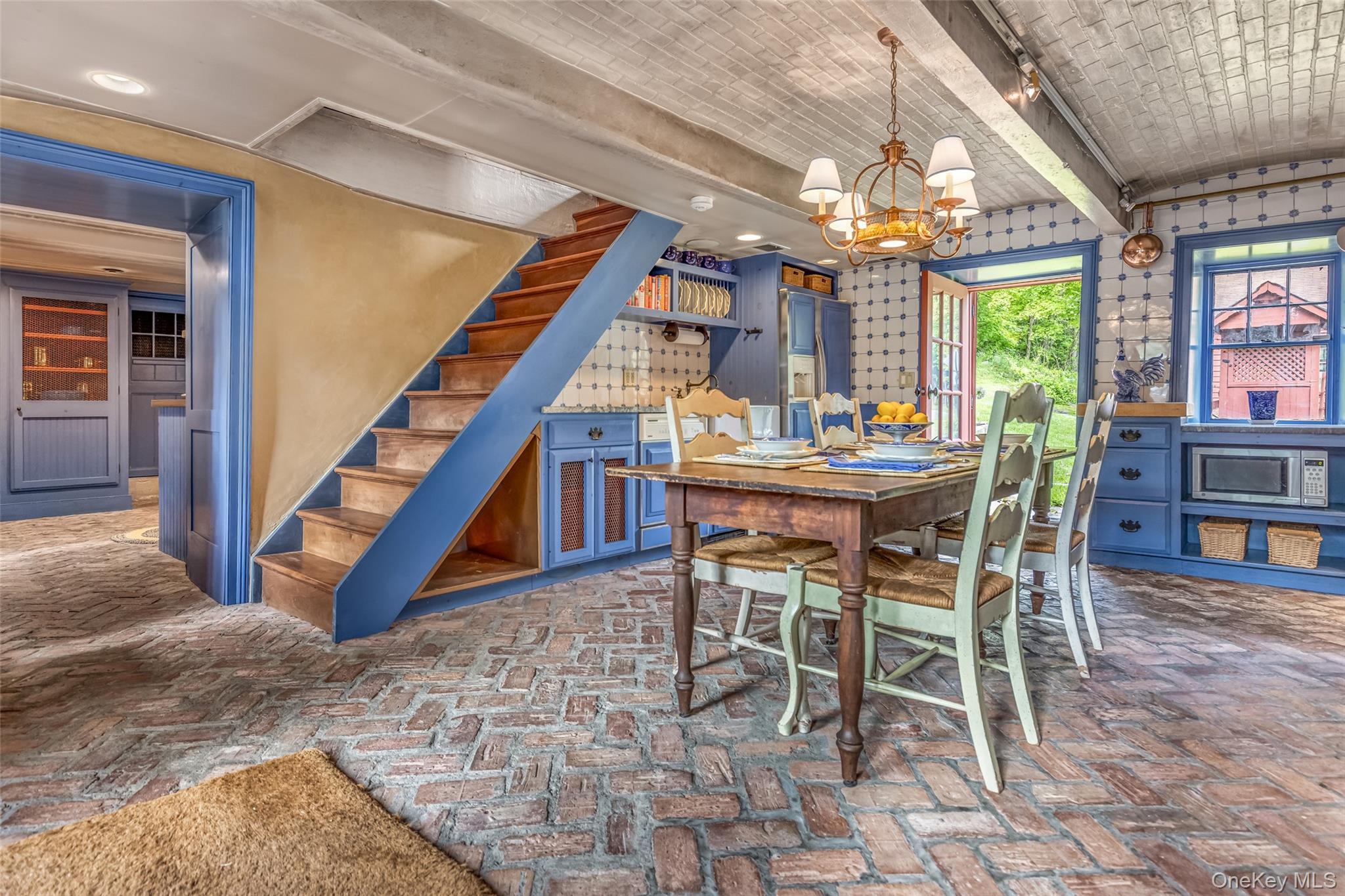 Single Family Old Post  Ulster County, NY 12487, MLS-932482-9