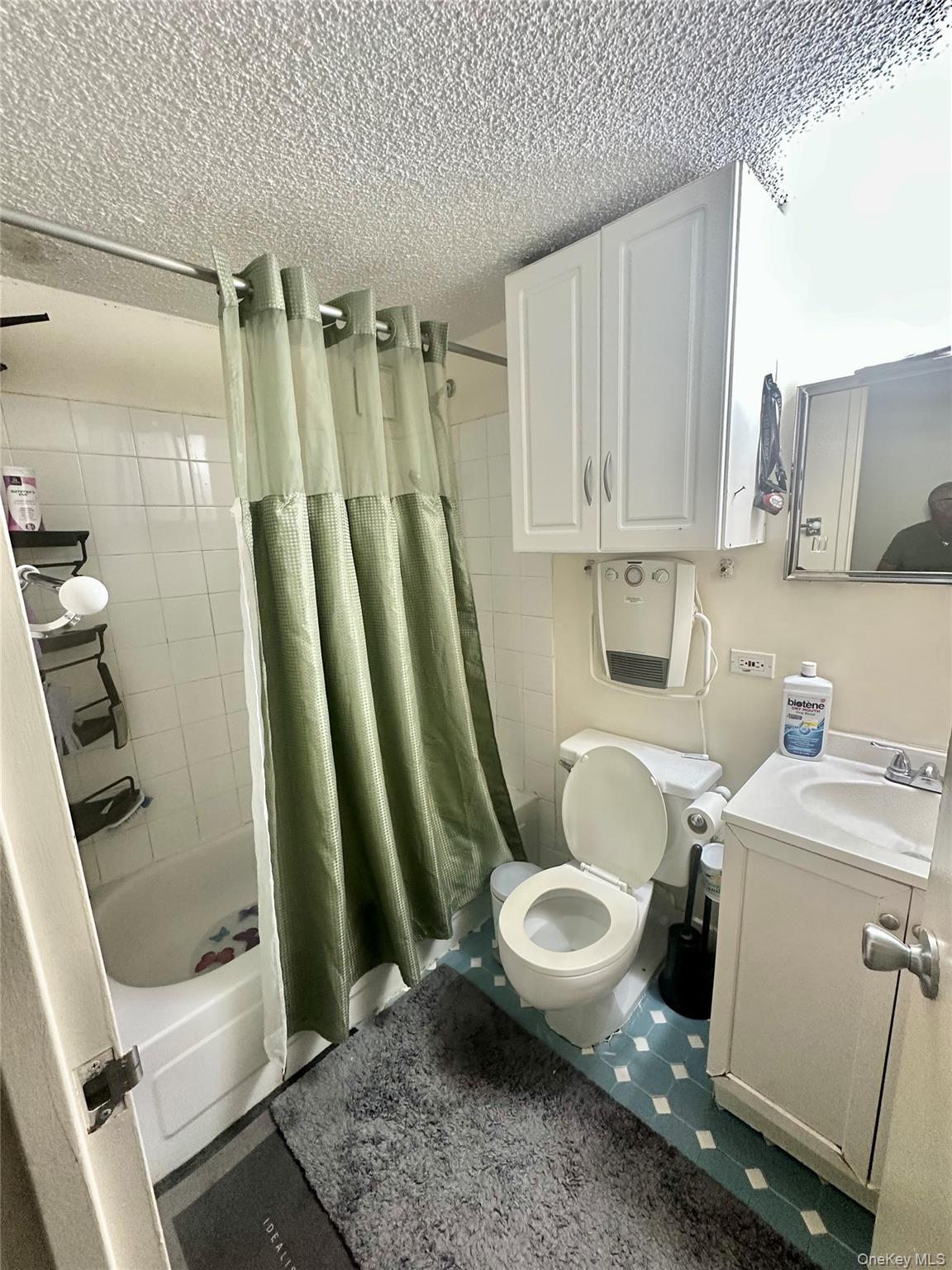 Condo Adrian  Bronx, NY 10463, MLS-932492-8