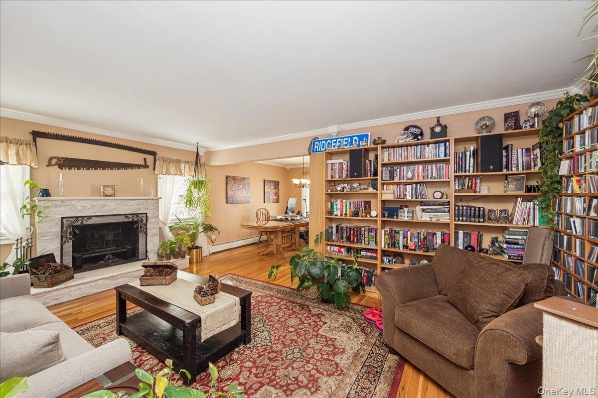 Single Family Ridgefield  Suffolk County, NY 11788, MLS-932521-14