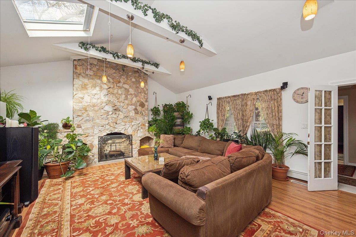 Single Family Ridgefield  Suffolk County, NY 11788, MLS-932521-27