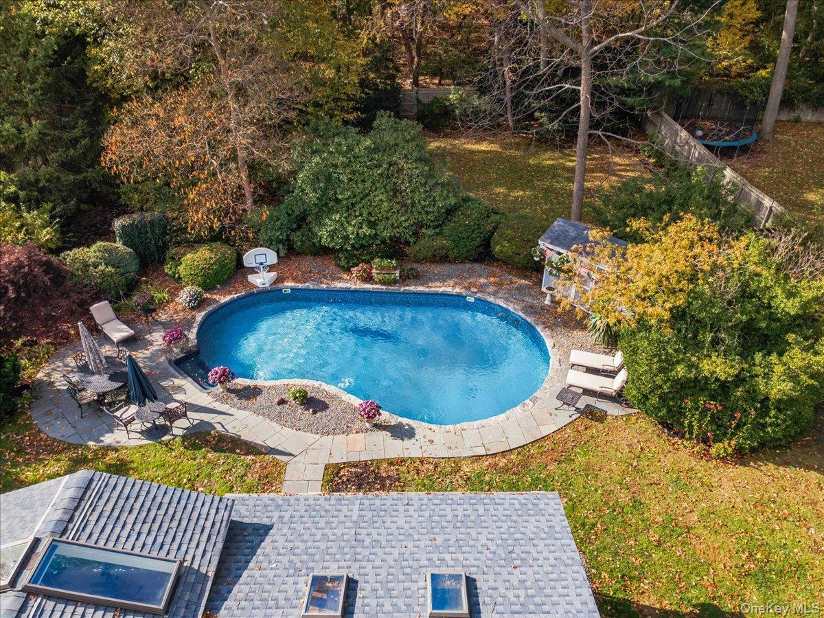 Single Family Ridgefield  Suffolk County, NY 11788, MLS-932521-41