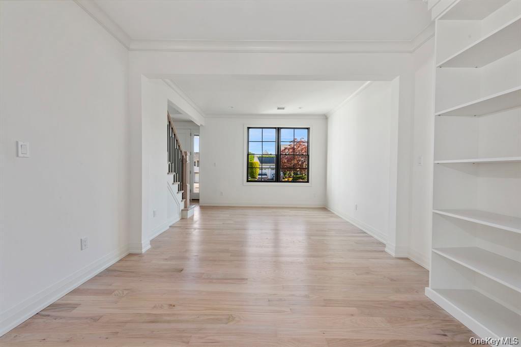 Single Family Otsego Nassau County, NY 11753, MLS-932535-4