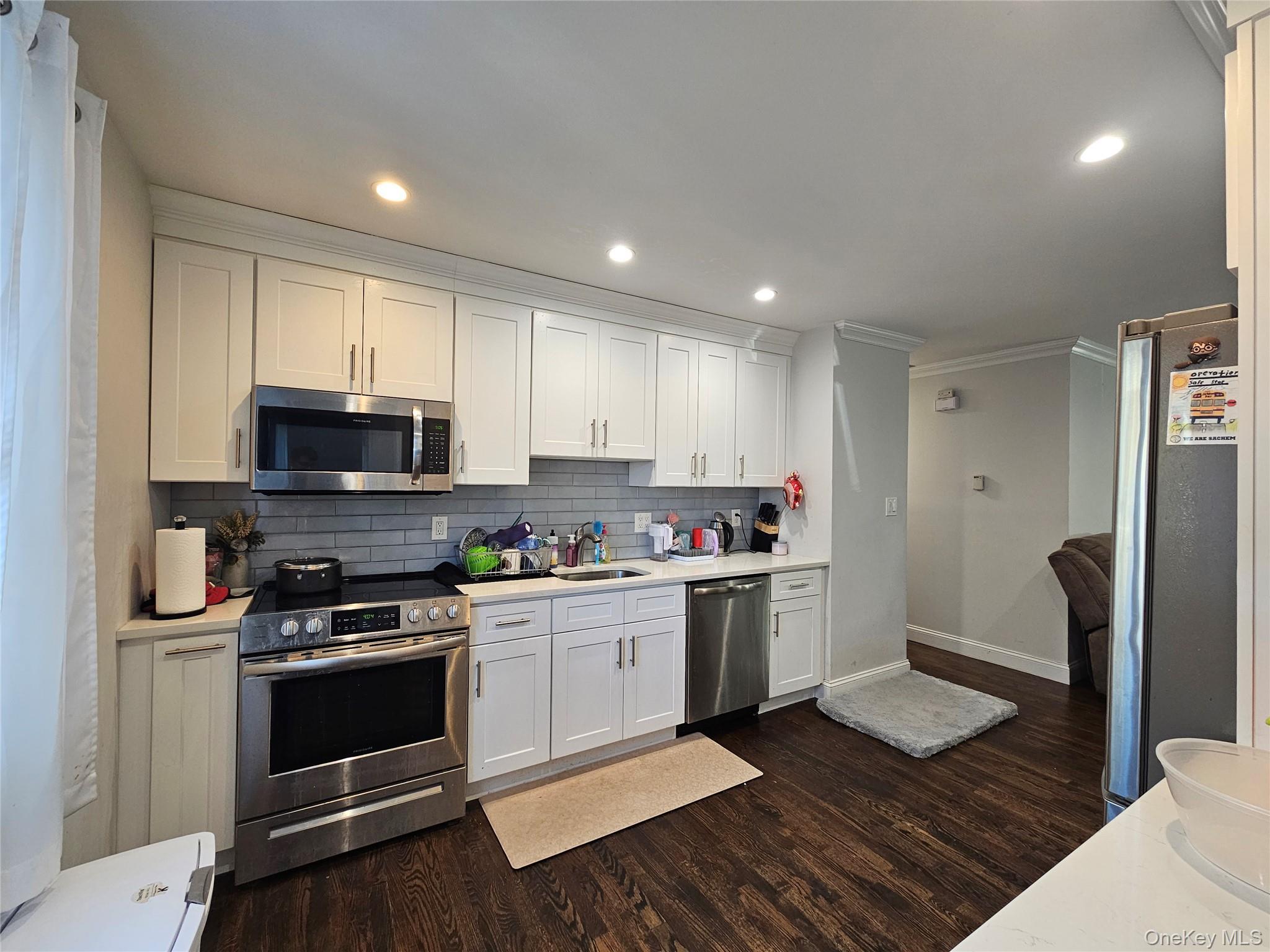 Single Family Hudson Suffolk County, NY 11755, MLS-932563-5